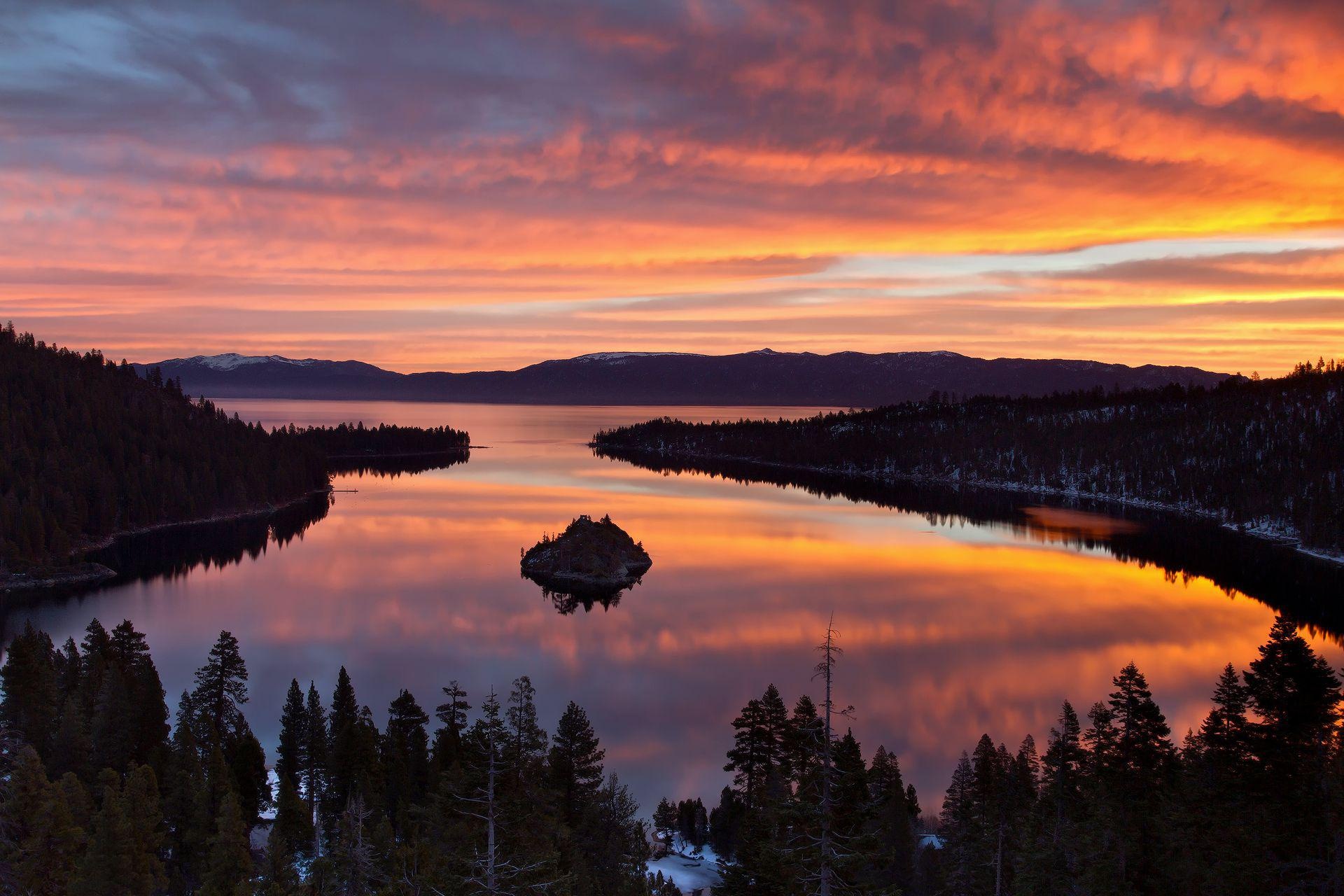 Summer sunset wallpaper, Lake Tahoe, Vibrant colors, Magical atmosphere, 1920x1280 HD Desktop