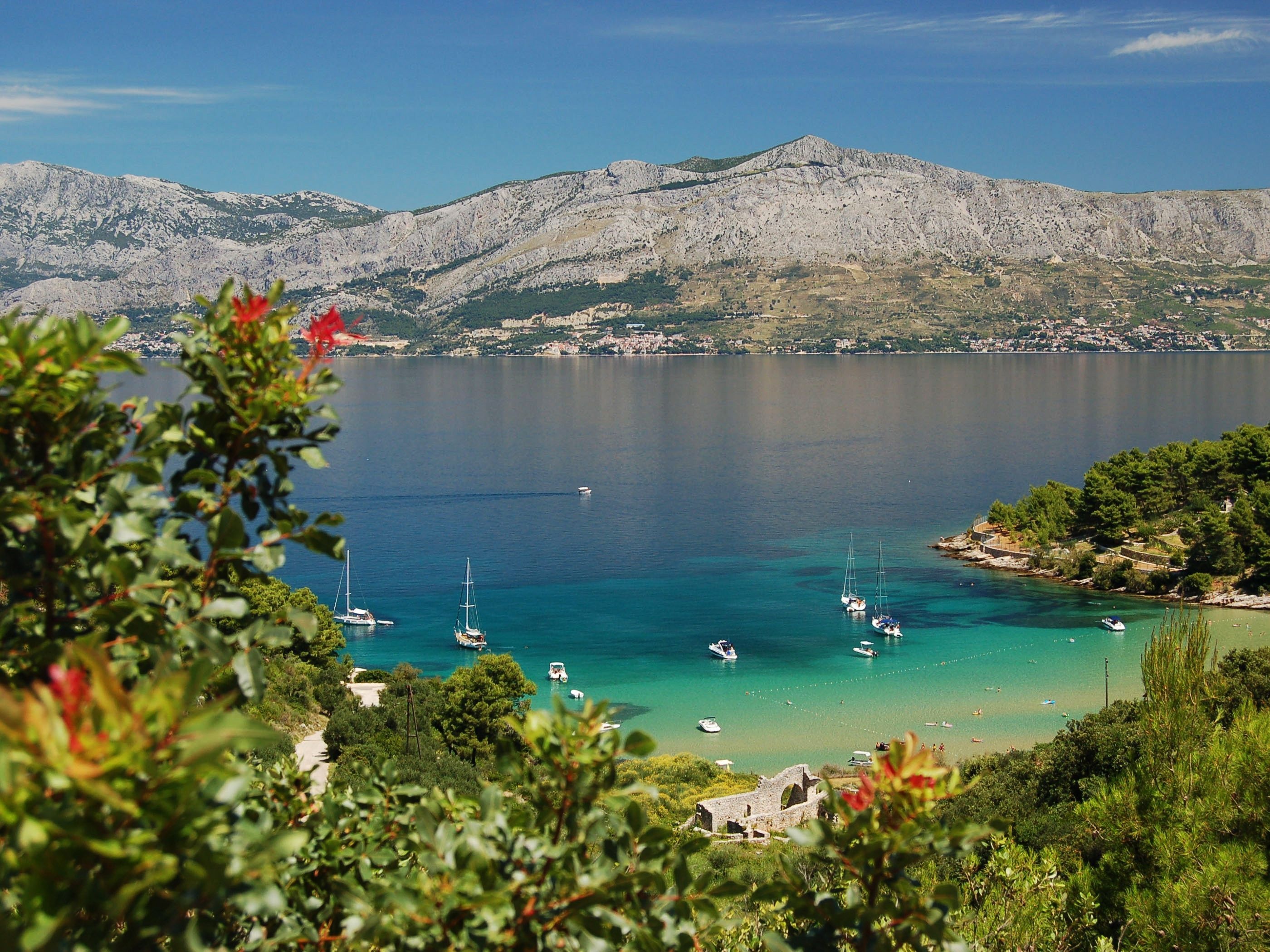 Croatia: Its coast lies entirely on the Adriatic Sea, Natural landscape. 2800x2100 HD Wallpaper.