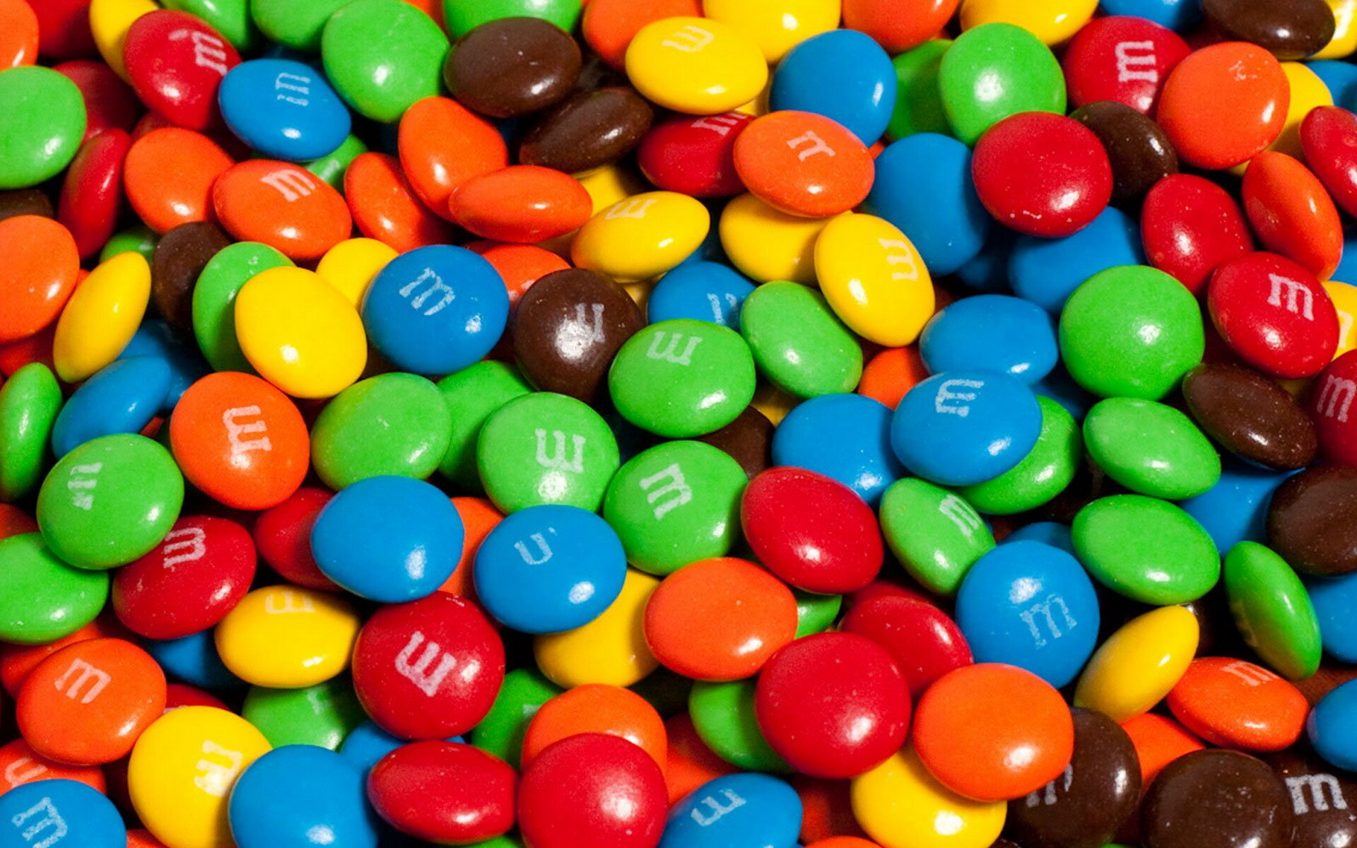 M&M’s: Small chocolate candies that are in the shape of something like a button. 1920x1200 HD Wallpaper.