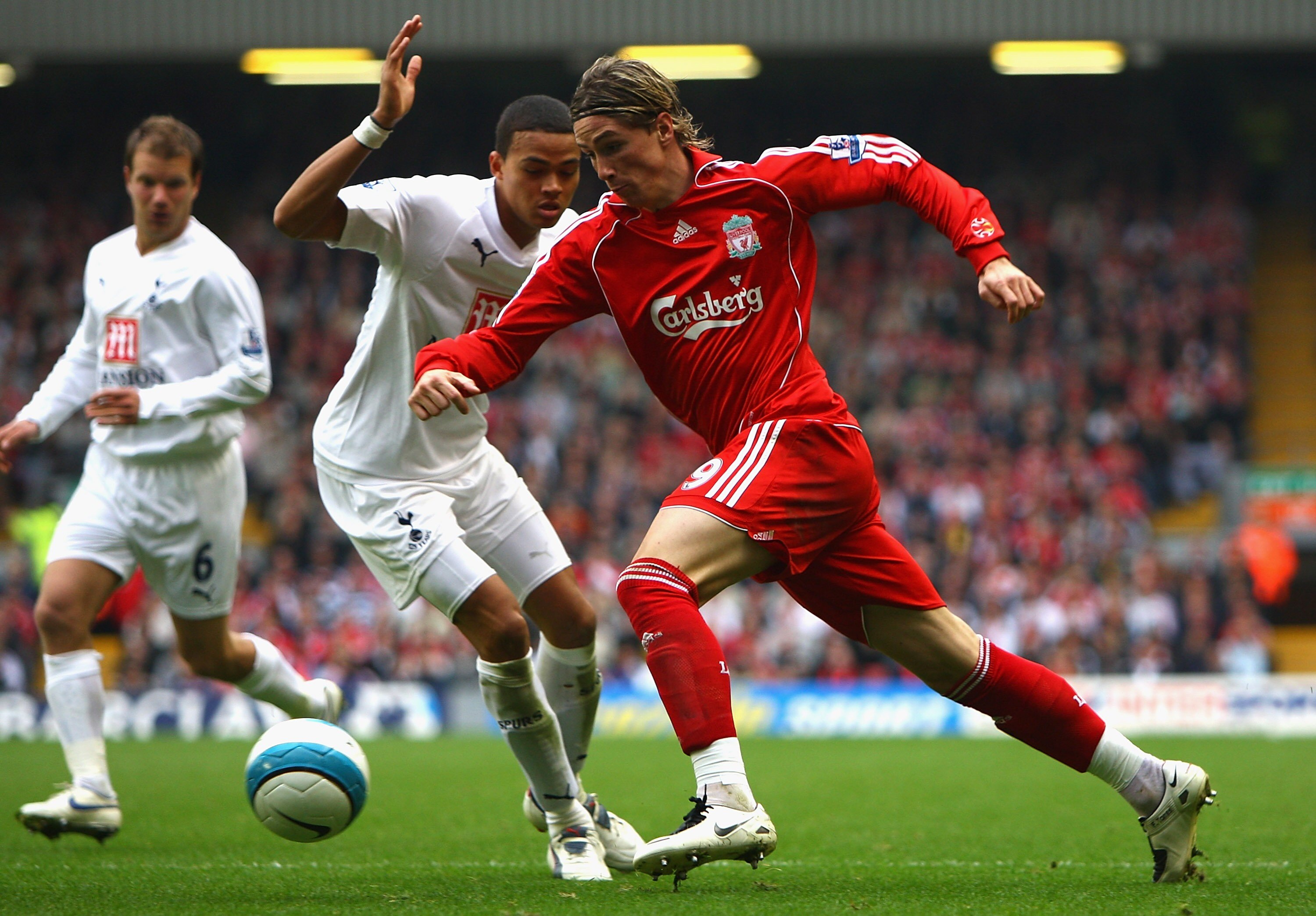 Fernando Torres, Liverpool FC, Legendary striker, Stunning wallpaper, 3000x2090 HD Desktop