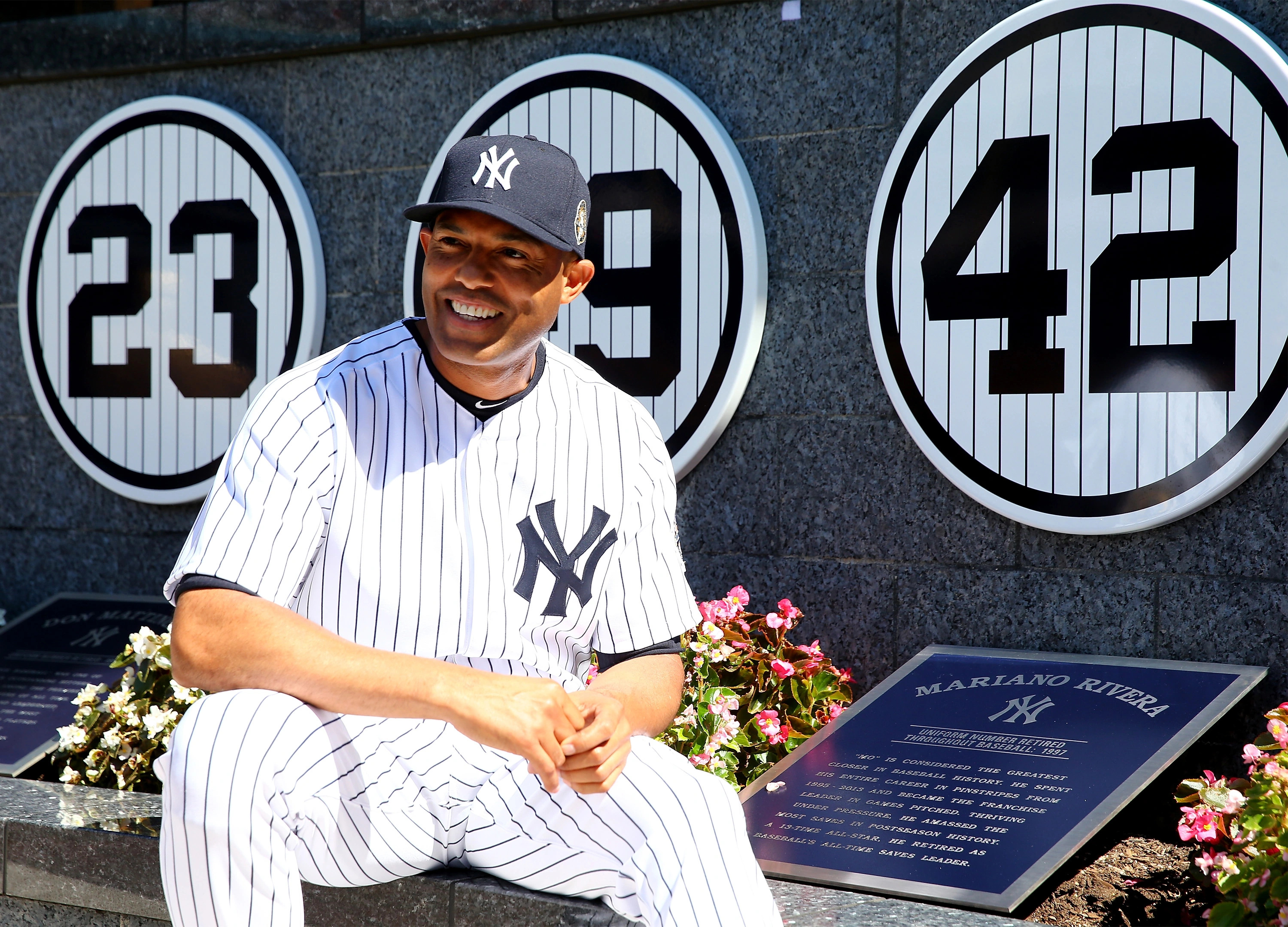 Yankees' dedication to Mariano Rivera, Monument Park plaque, Denver Post coverage, Honoring a legend, 3000x2160 HD Desktop