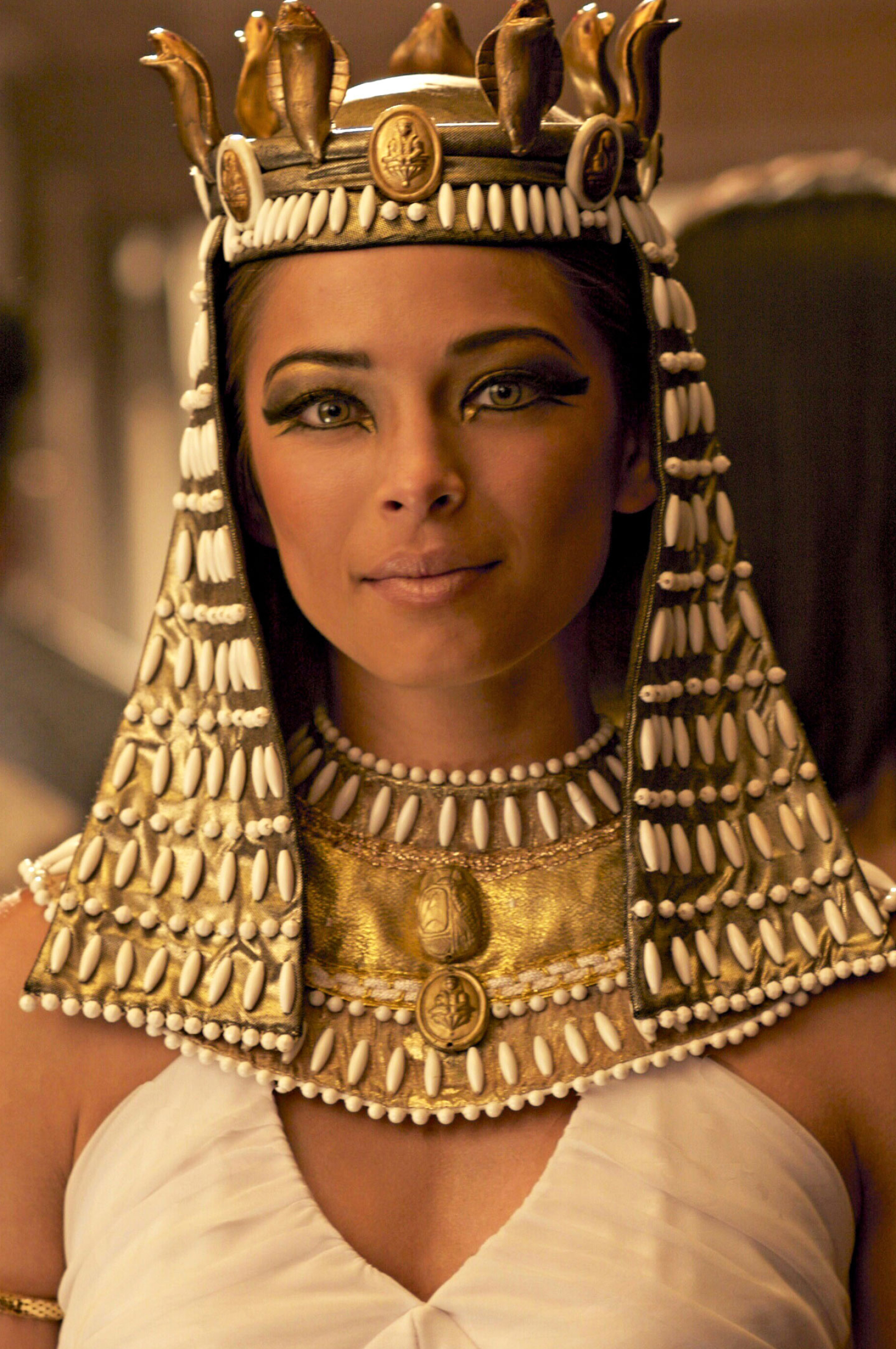 Cleopatra's TV show, High-quality wallpapers, Cleopatra pictures, Exquisite artwork, 1600x2410 HD Handy