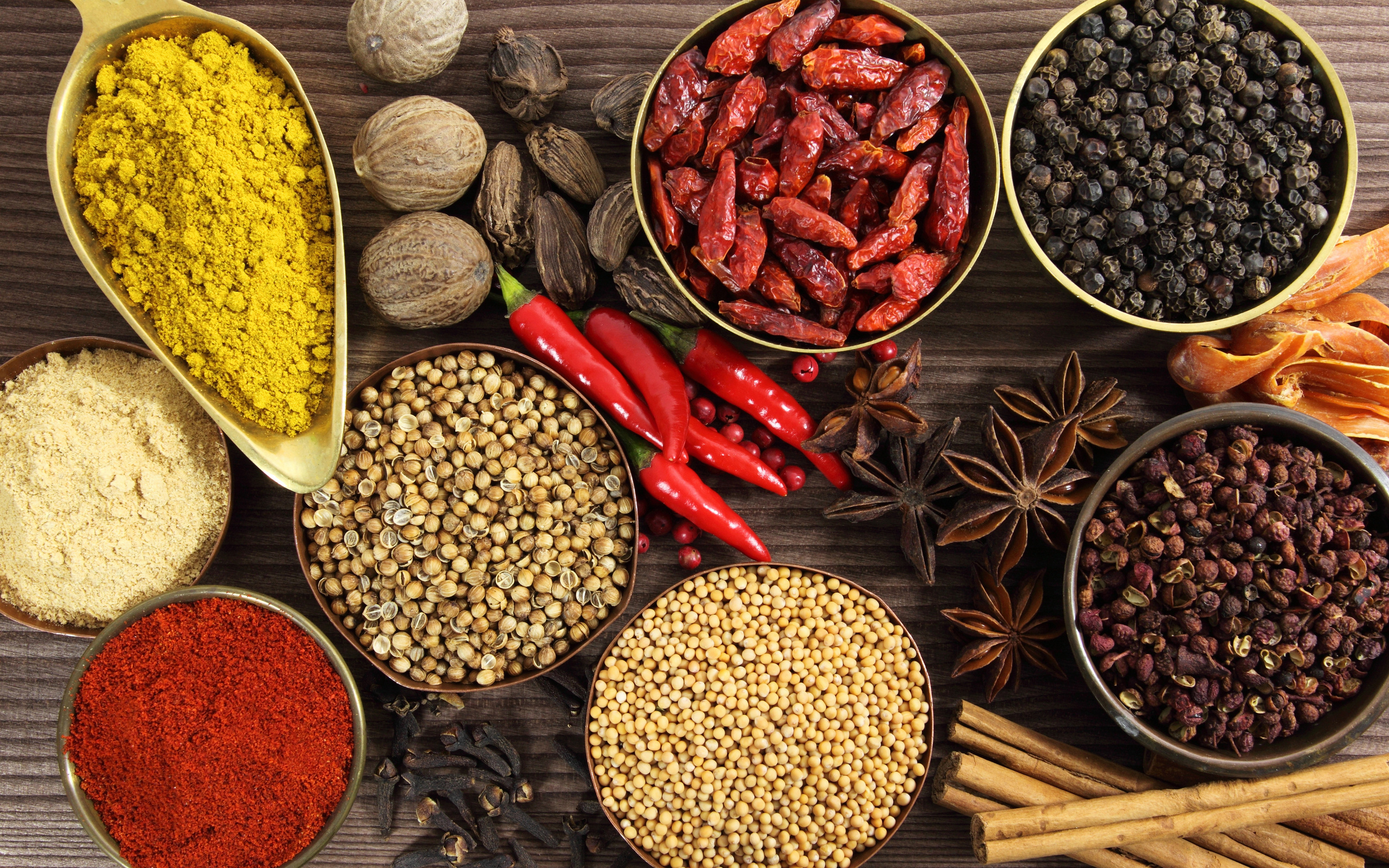 Spices: Assorted-color seasoning, Used to flavor food. 2560x1600 HD Background.