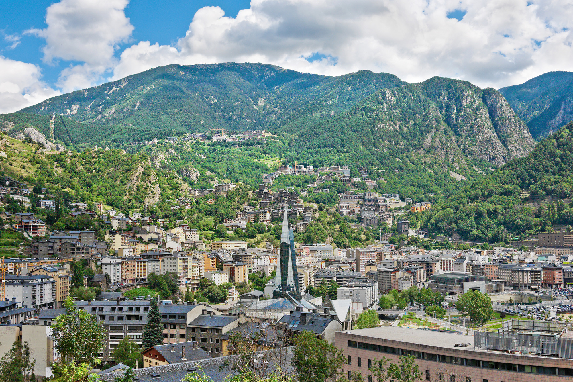 Andorra la Vella, Travels, destination city guides, in your pocket, 2000x1340 HD Desktop