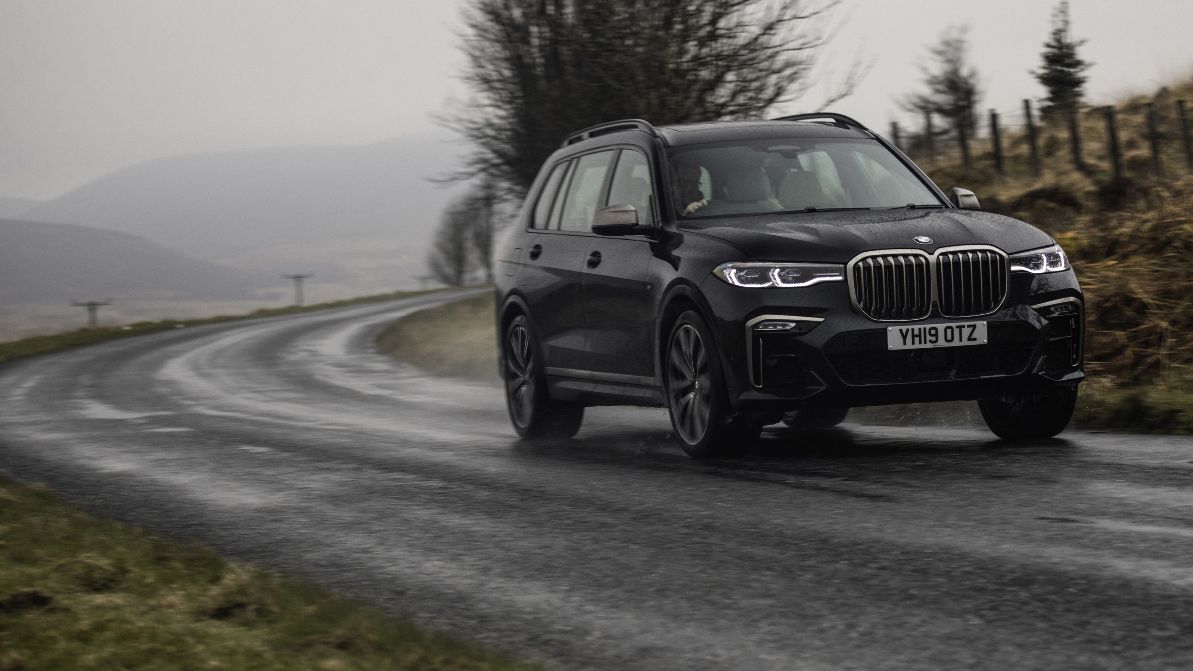 BMW X7, Cars desktop wallpapers, X7 M50d UK spec, 2019, 3840x2160 4K Desktop