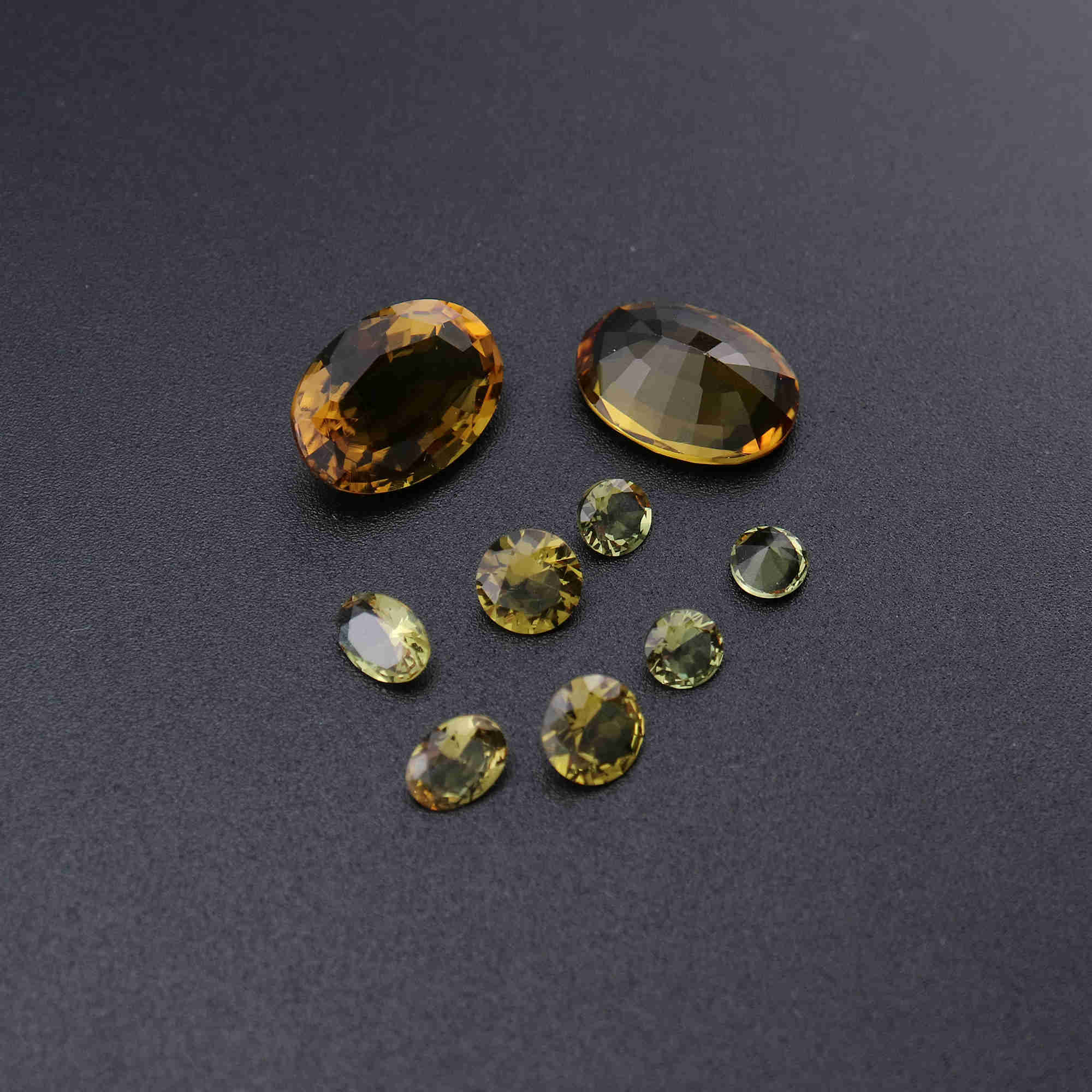 Multiple size cabochons, Faceted sharp back, Lab-created diaspore, Gemstone DIY, 2000x2000 HD Handy