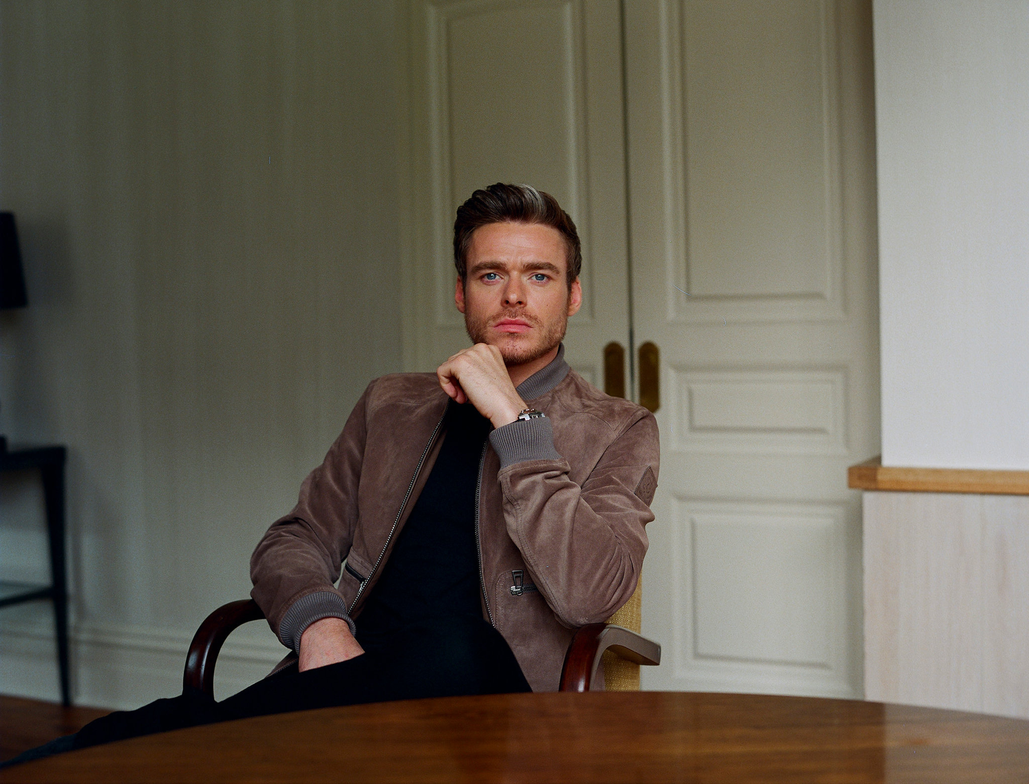 Richard Madden: Joined PACE Youth Theatre at age 11. 2050x1570 HD Background.