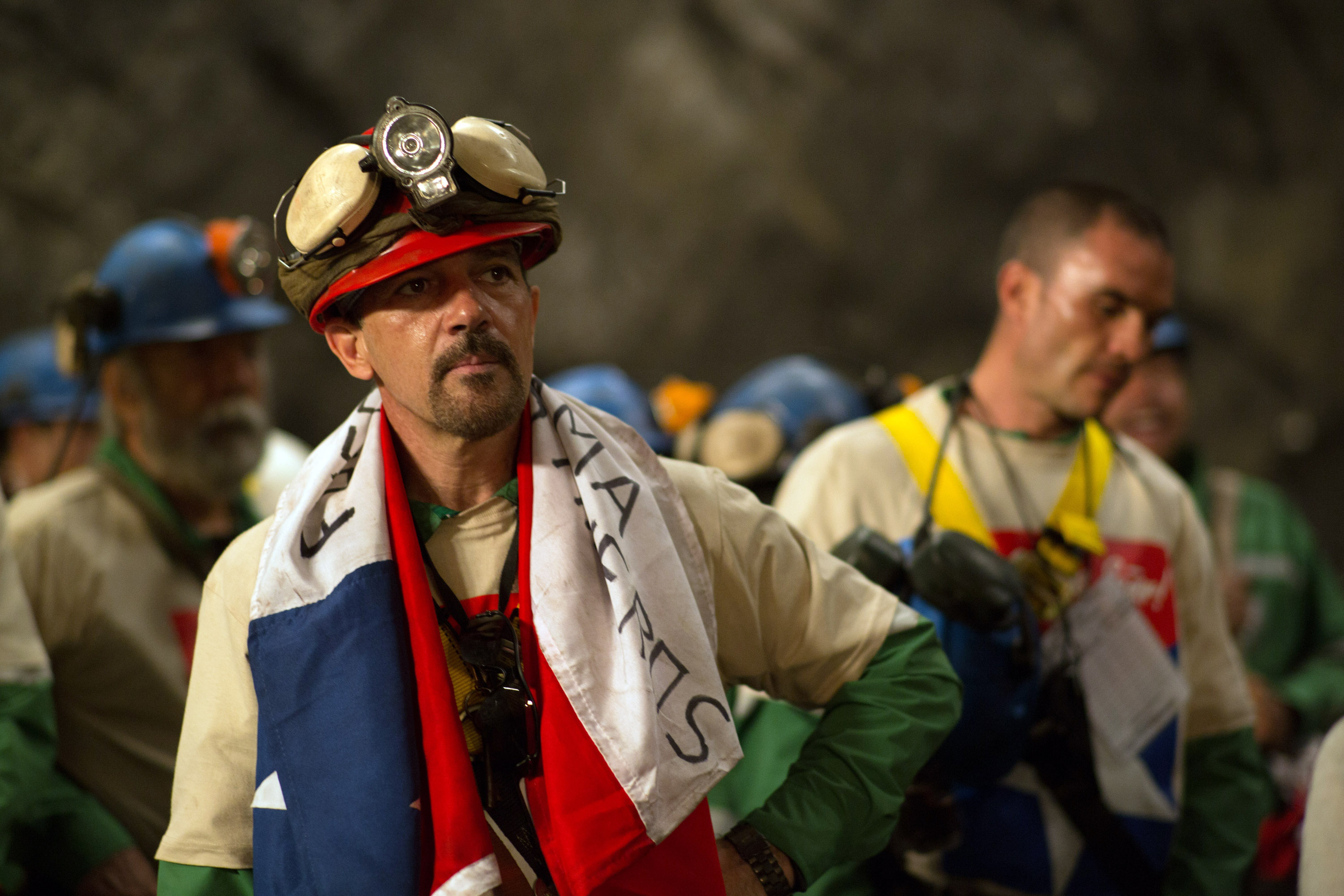 The 33, Chilean miners movie, Inspiring true story, Dramatic rescue, 3000x2000 HD Desktop