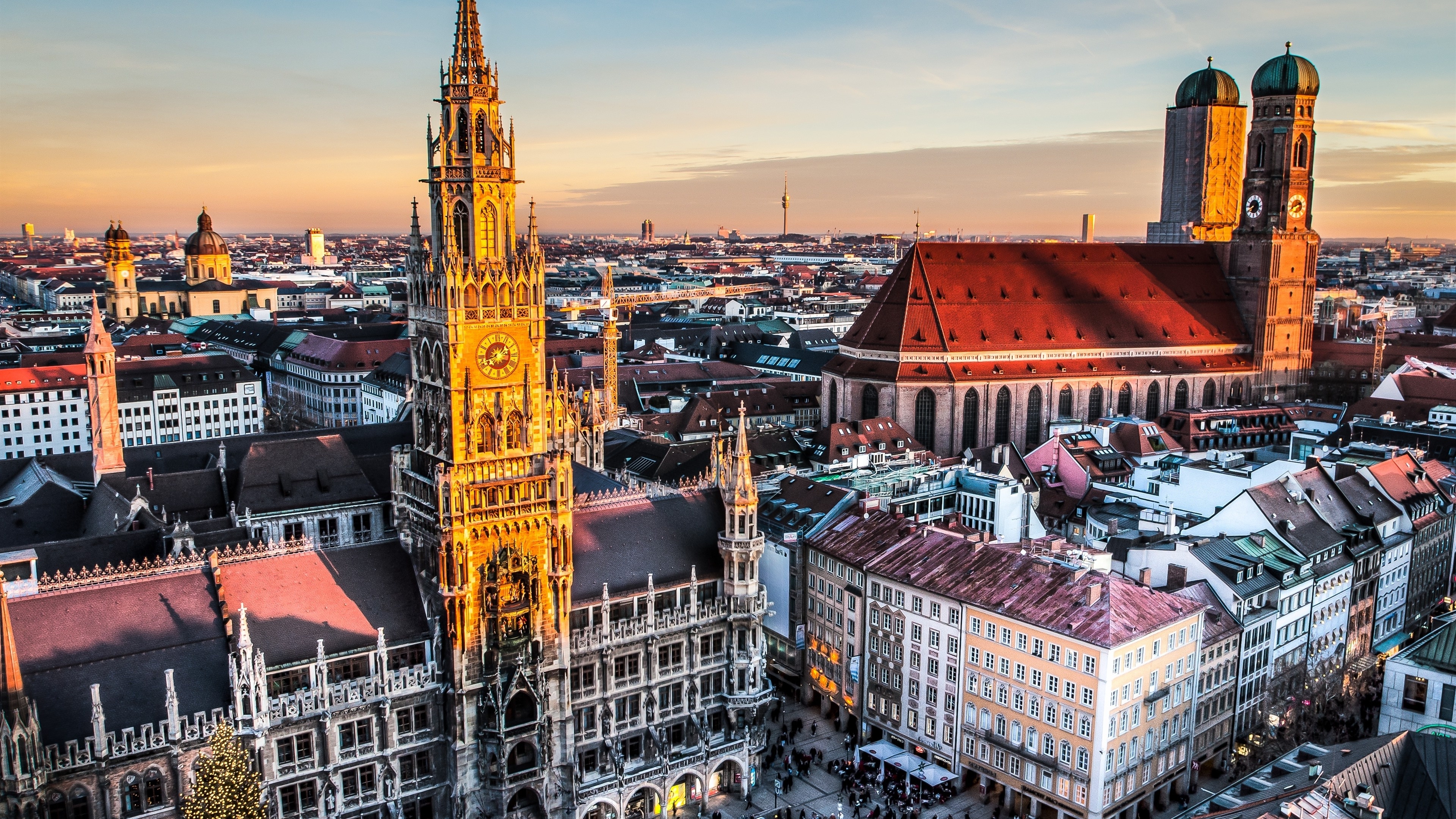 Munich: The largest city in Germany which does not constitute its own state. 3840x2160 4K Background.