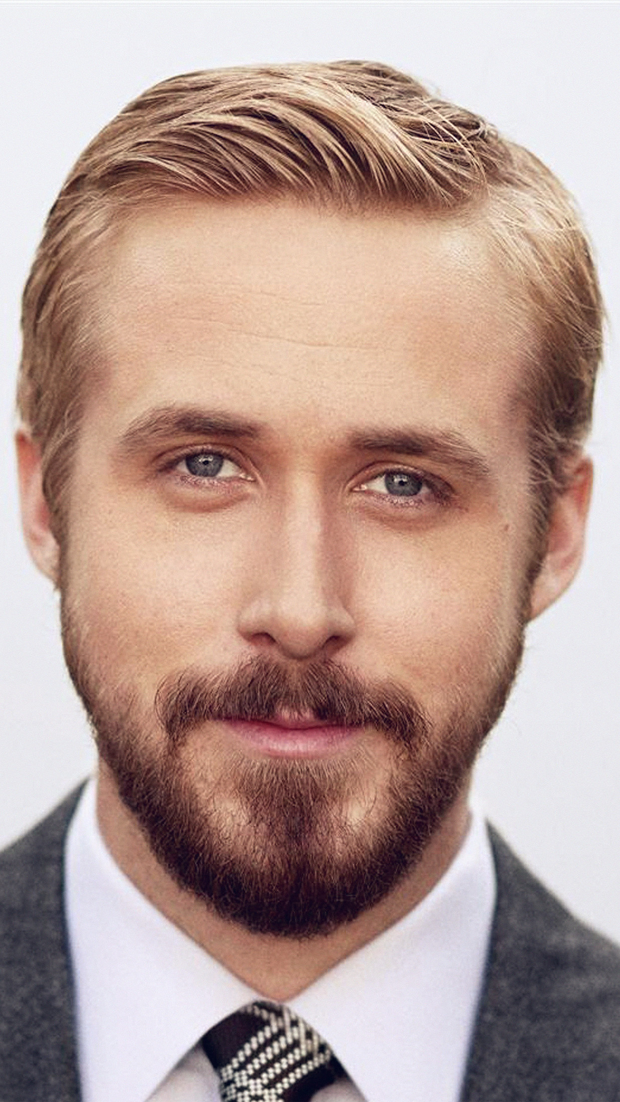 Ryan Gosling: Won four Teen Choice Awards and an MTV Movie Award for The Notebook. 1250x2210 HD Background.