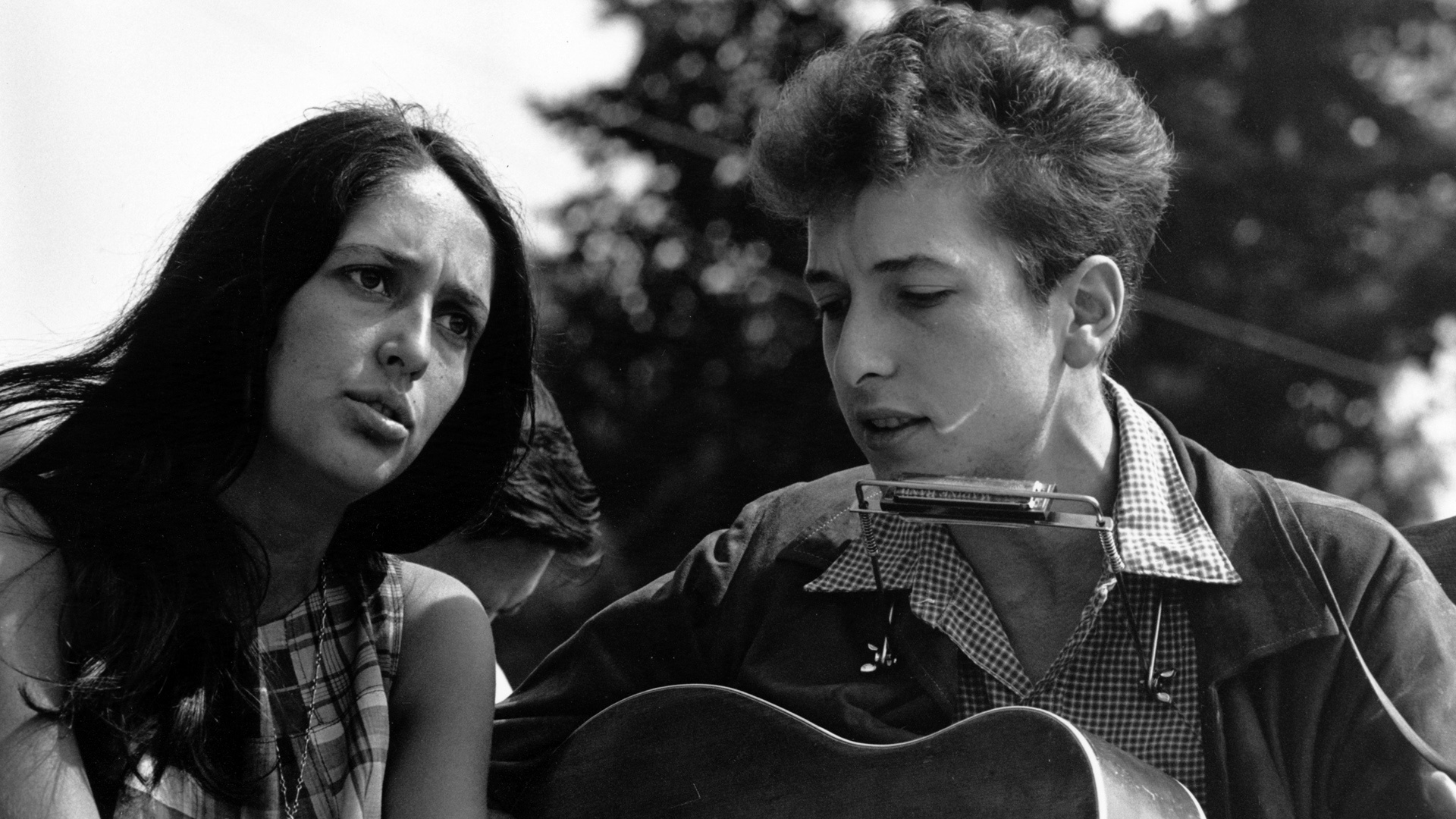 Bob Dylan: Joan Baez, Dylan, American singer-songwriters. 1920x1080 Full HD Wallpaper.