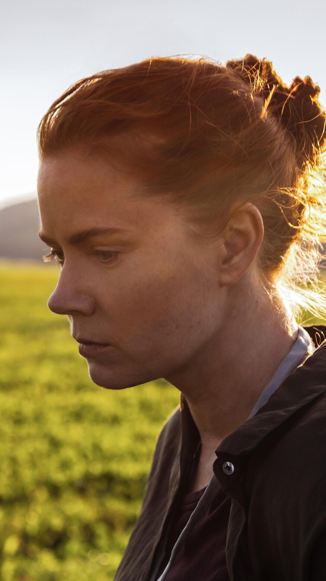 Arrival (Movie): Amy Adams, A linguist enlisted by the United States Army to discover how to communicate with extraterrestrial aliens who have arrived on Earth. 1080x1920 Full HD Wallpaper.