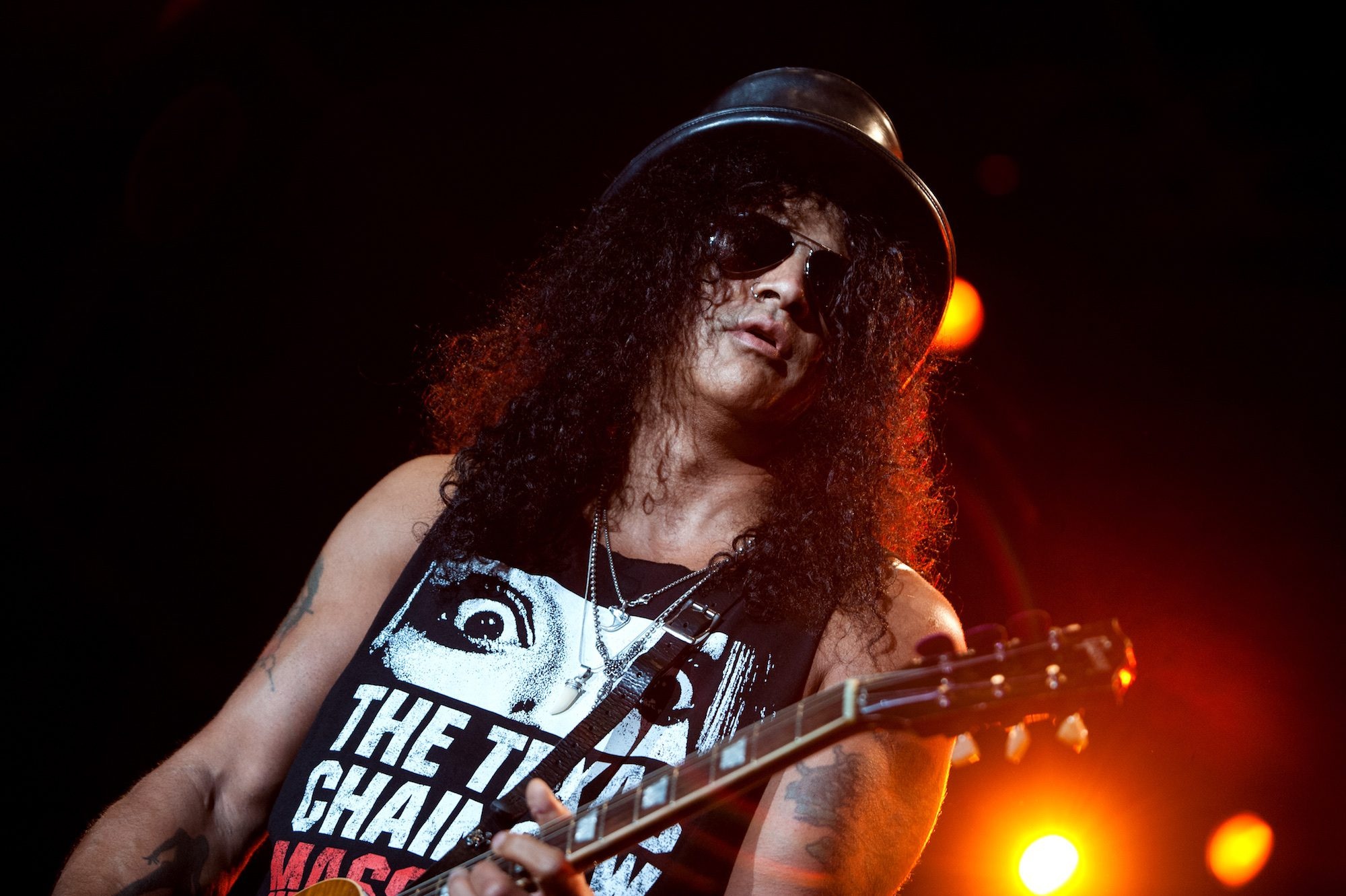 Slash, Guns N' Roses: Seine Gitarren, seine Pedale, seine Musik 2000x1340