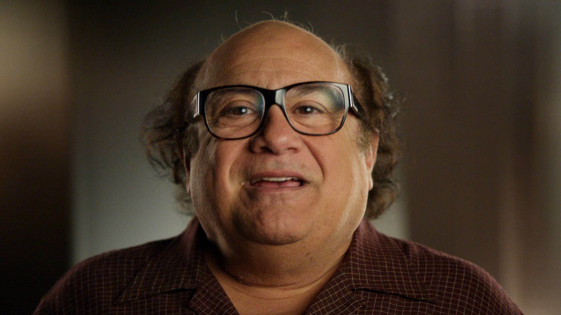 Danny DeVito: Portrayed Ernest Tilley in director Barry Levinson's Tin Men, 1987. 1920x1080 Full HD Background.
