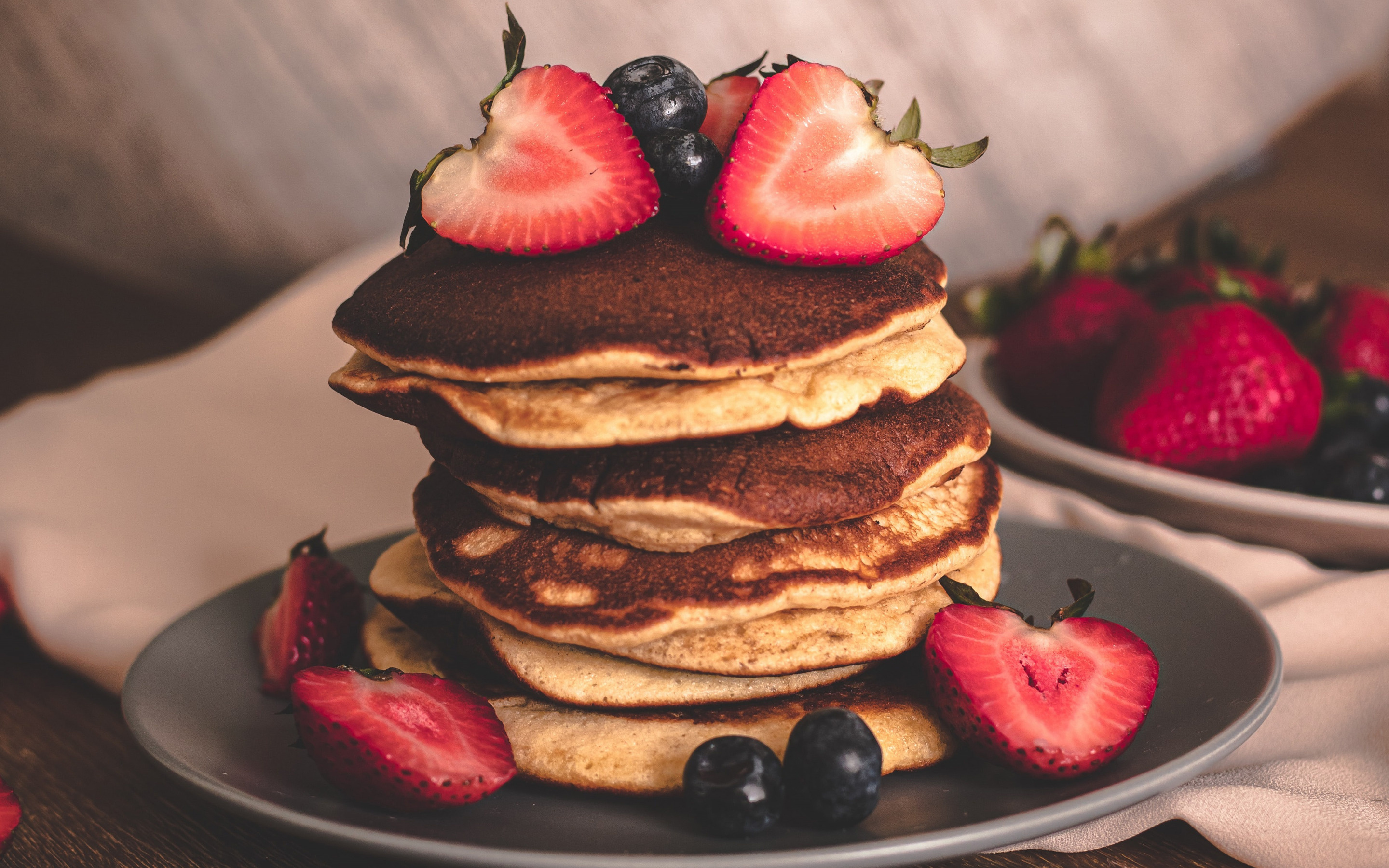 Pancake: Pancakes with strawberries, Pastries, Berries. 2880x1800 HD Background.