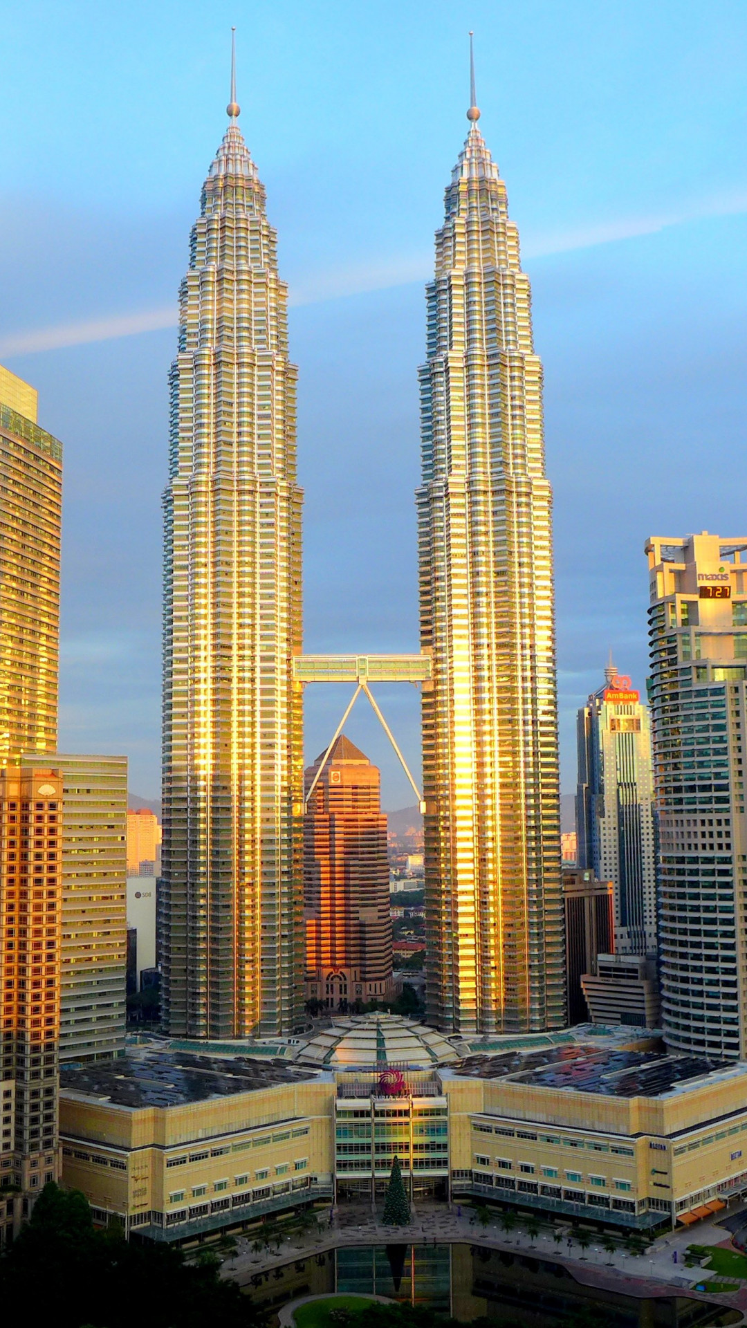 High definition, Petronas Twin Towers, Kuala Lumpur, Malaysia, 1080x1920 Full HD Phone