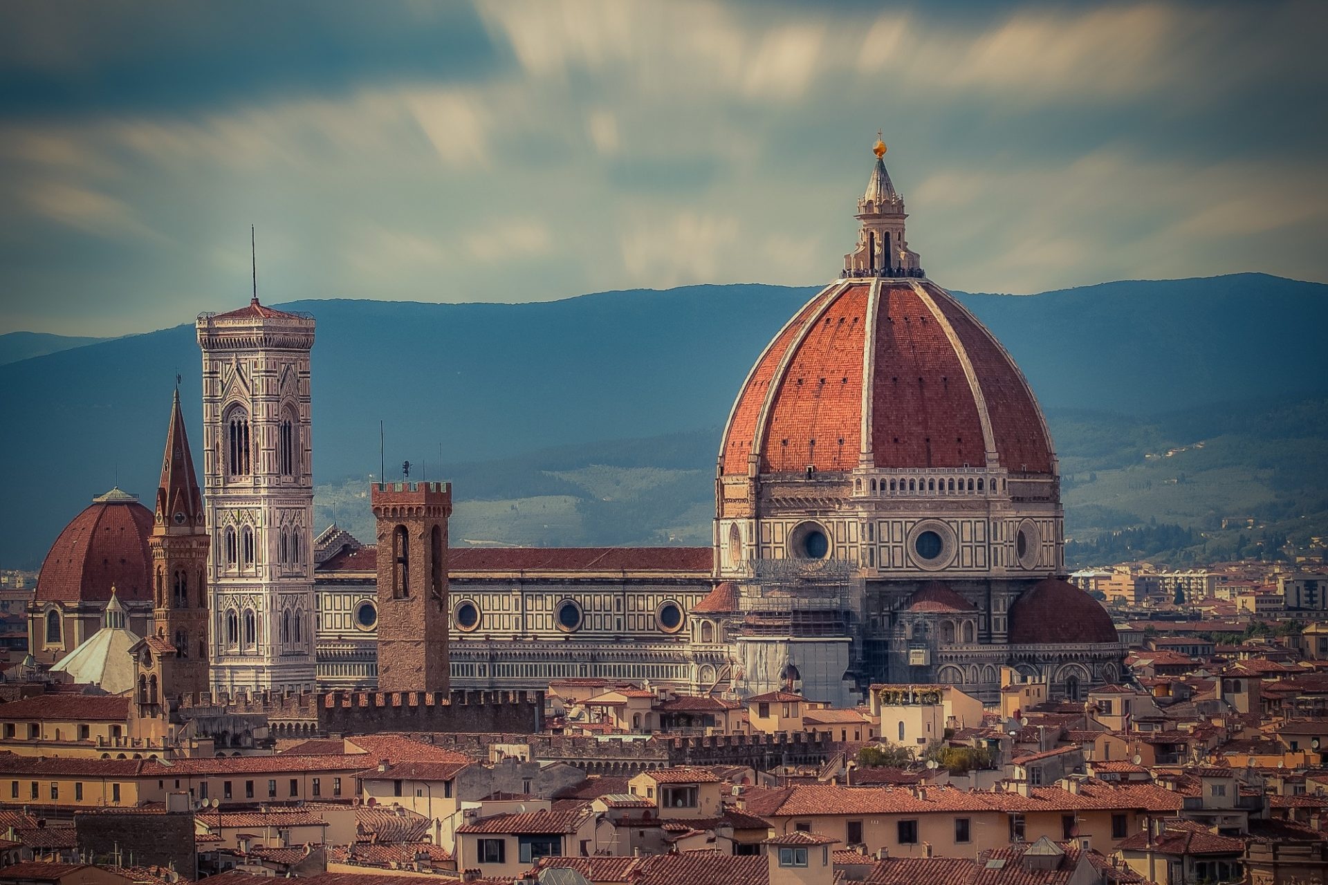 Cathedral: The Baptistery and Giotto's Campanile, The Gothic style Catholic church in Florence, Italy. 1920x1280 HD Background.