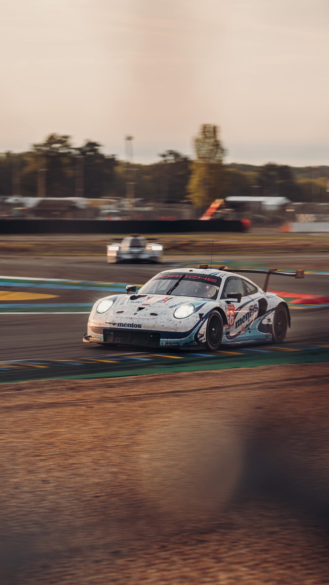 Auto Racing: GT cars, Motorsport, GTE-Pro class at the 24 Hours of Le Mans. 1080x1920 Full HD Wallpaper.