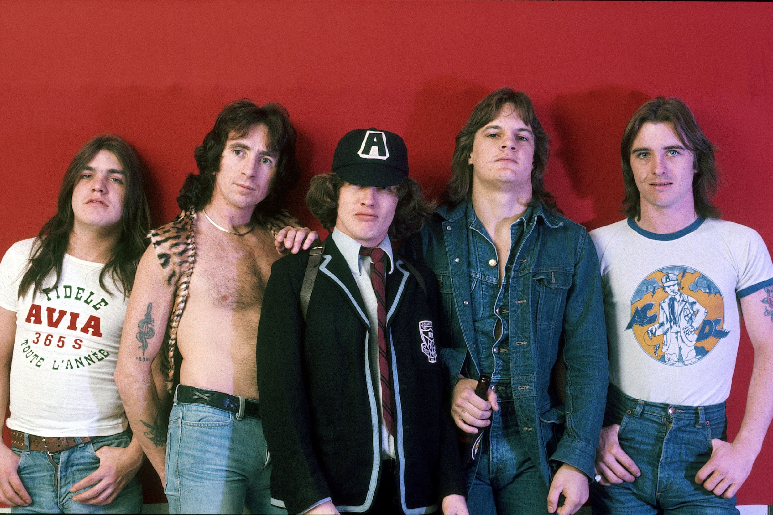 Bon Scott, AC/DC, Changed animal, Angus Young, 2500x1670 HD Desktop