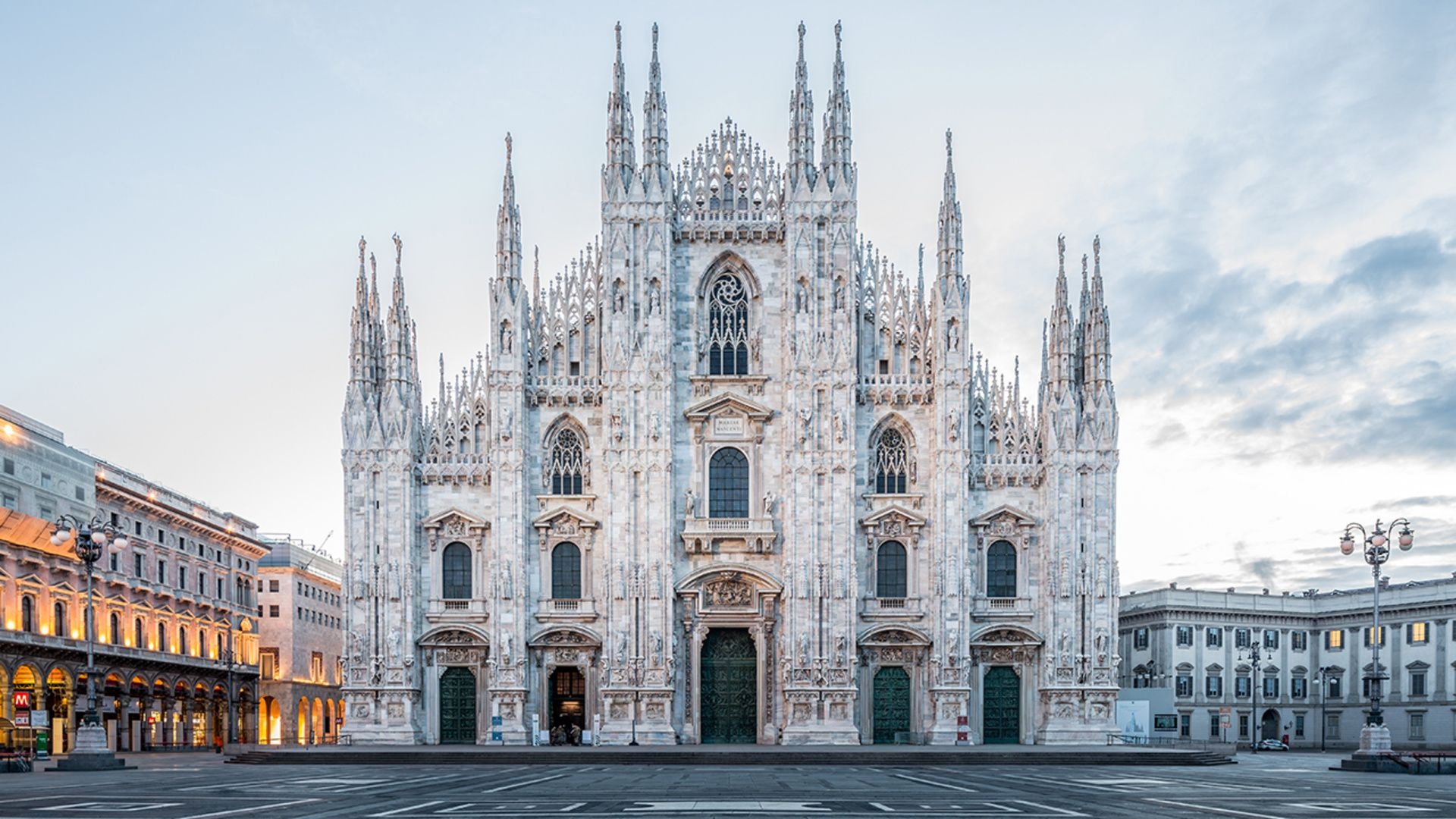 Milan Cathedral, Emirates flight deal, Milan under $500, Gothic cathedral, 1920x1080 Full HD Desktop