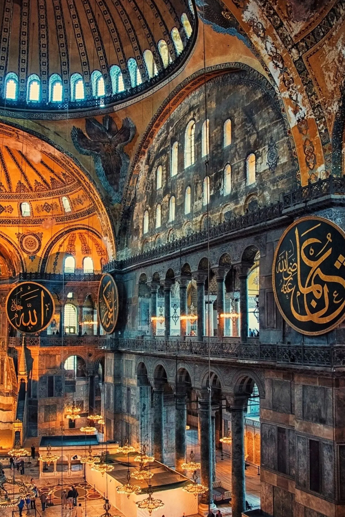 Hagia Sophia, Architectural masterpiece, Cultural gem, Stunning photography, 1370x2050 HD Handy