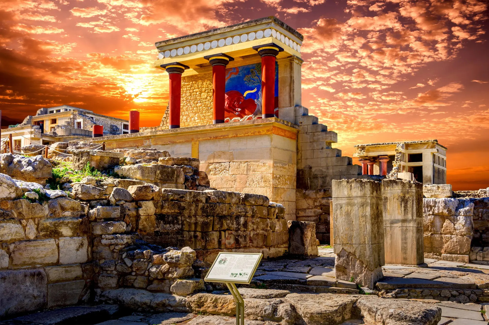 Knossos Palace, Unraveling mysteries, Minoan culture, Educational experience, 2000x1340 HD Desktop