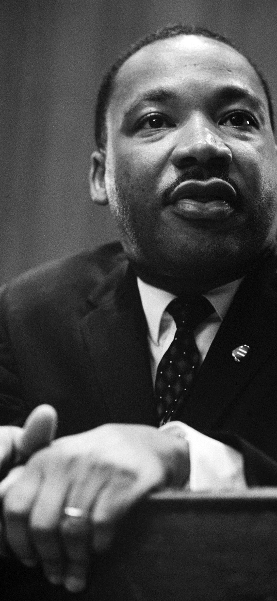 Martin Luther King Jr., iPhone wallpapers, HD visuals, Inspirational backgrounds, 1130x2440 HD Handy