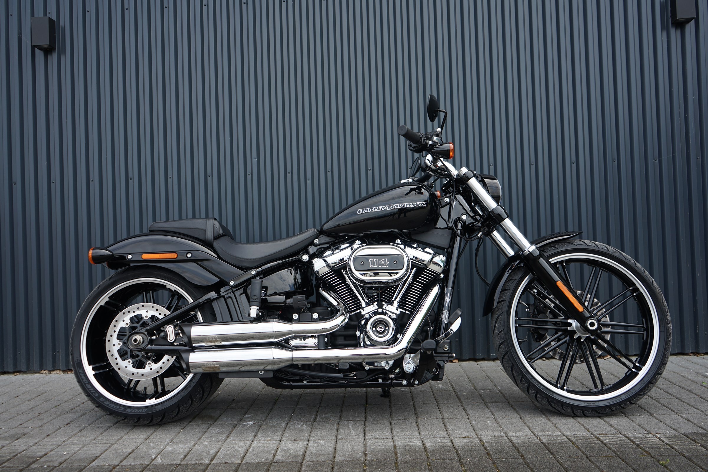 Harley-Davidson Breakout 114, Motorcycle occasion, Auto expert, Harley-Davidson, 2400x1600 HD Desktop
