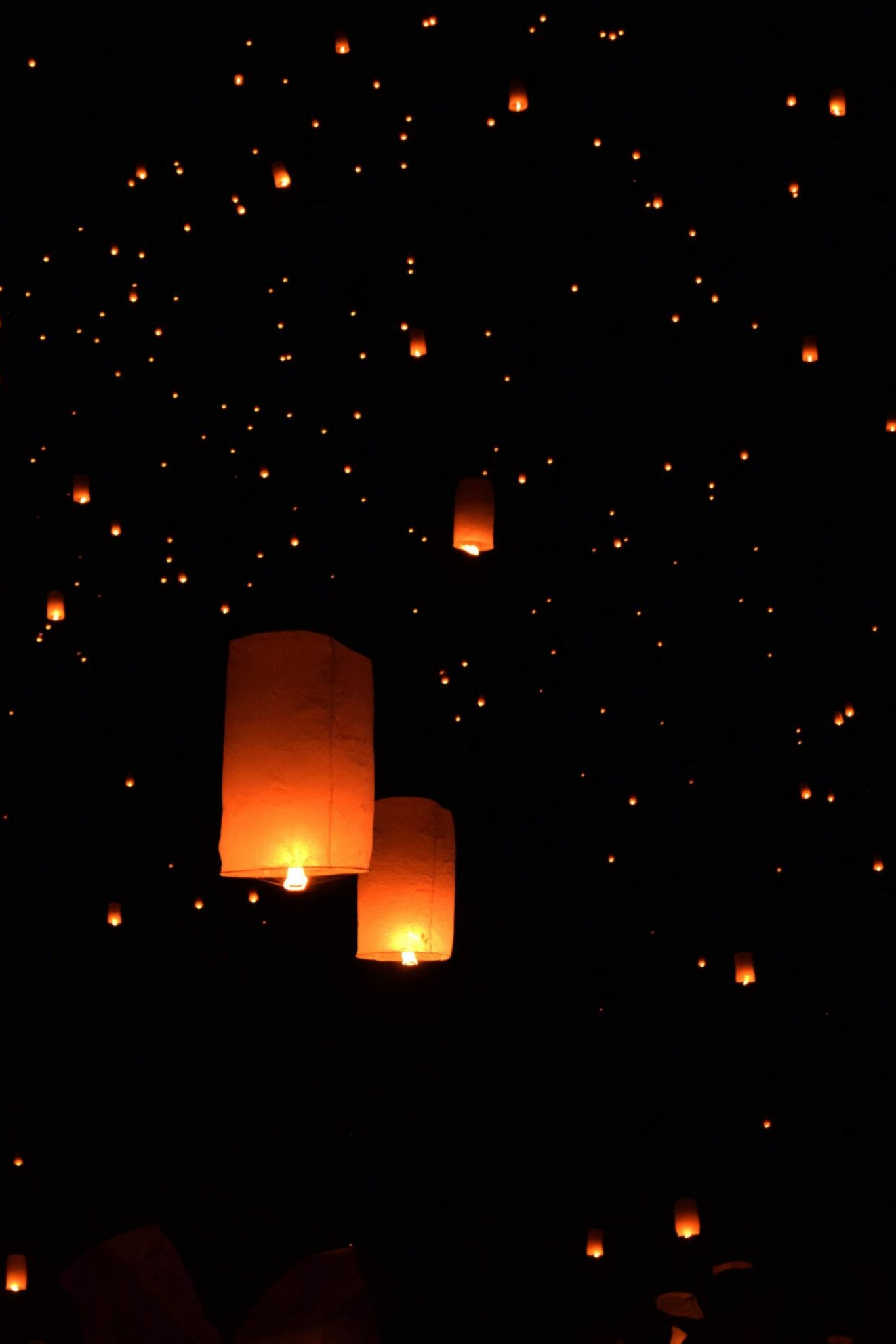 Lantern Festival: RiSE, The world's largest sky paper balloon release. 1370x2050 HD Wallpaper.