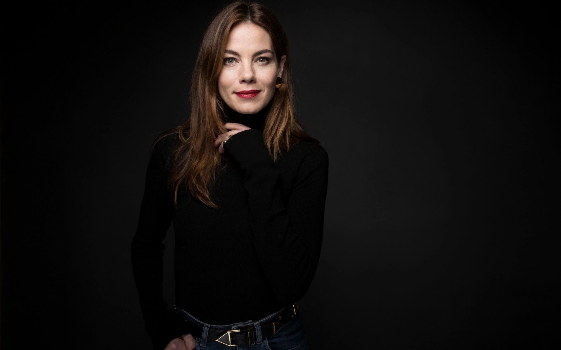 Michelle Monaghan: American actress, An award-winning performance, The role of Diane Ford, A long-haul truck driver. 1920x1200 HD Background.