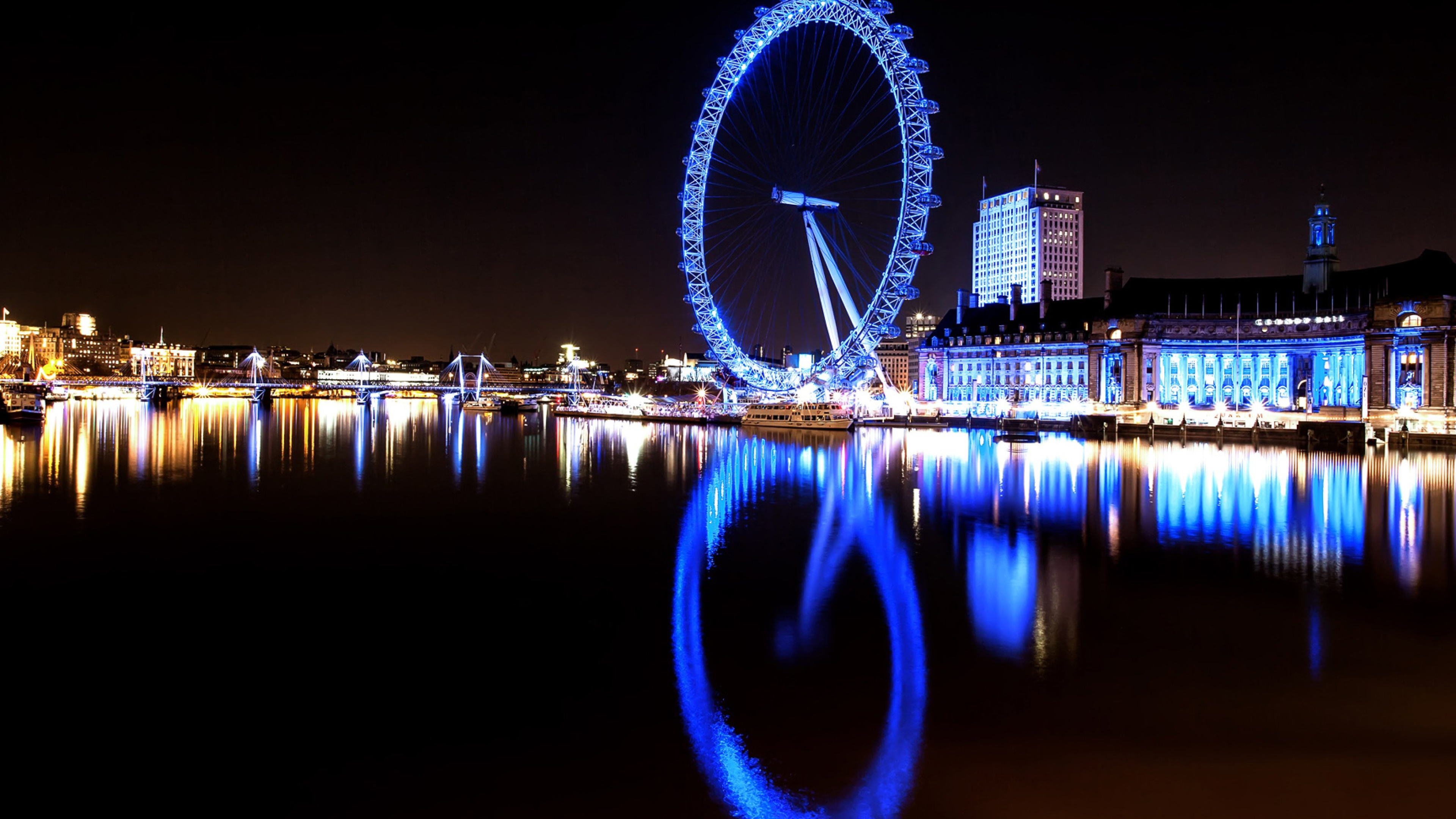London: London Eye, River Thames, Electricity. 3840x2160 4K Wallpaper.