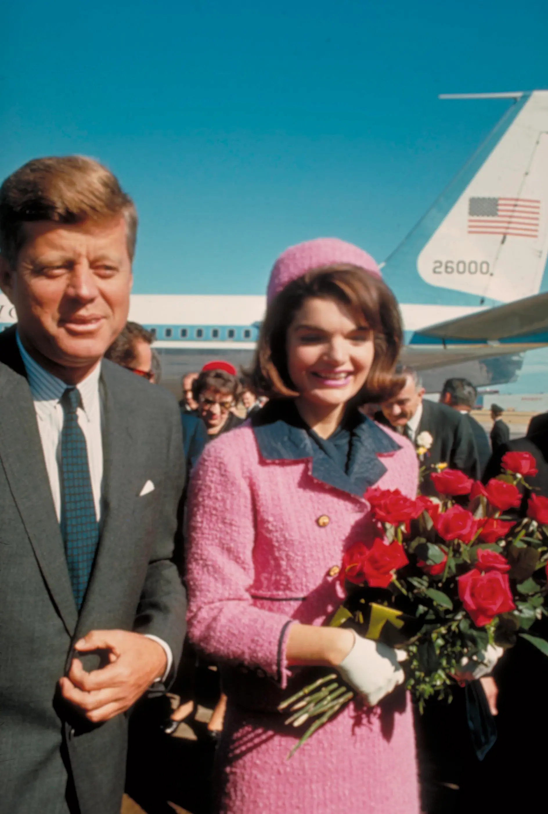 Jacqueline Kennedy Onassis, Jackie marry JFK, Kennedy children, Death date, 1890x2810 HD Handy