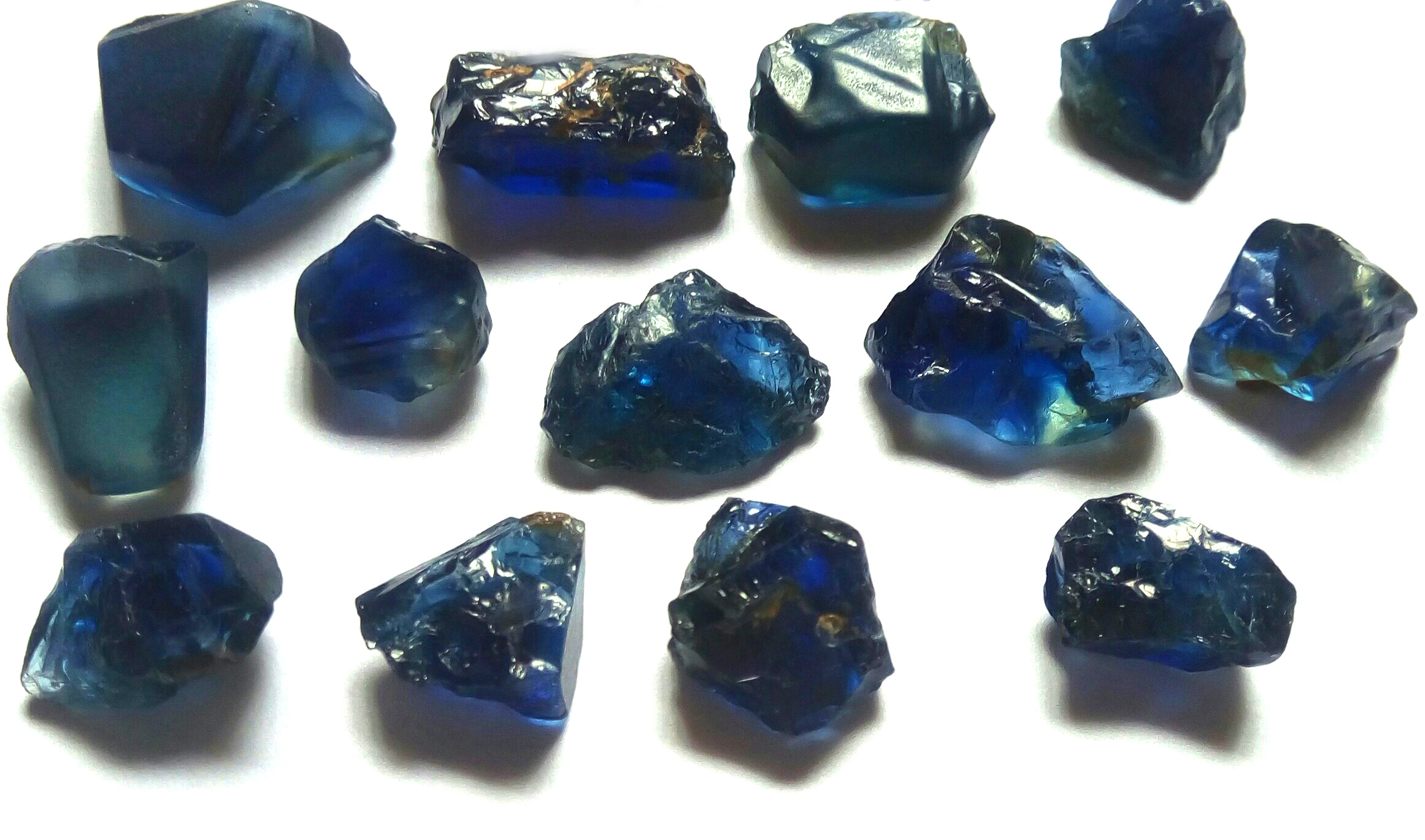 Sapphire 4Cs, Determining value, Precious gemstone, 2330x1370 HD Desktop
