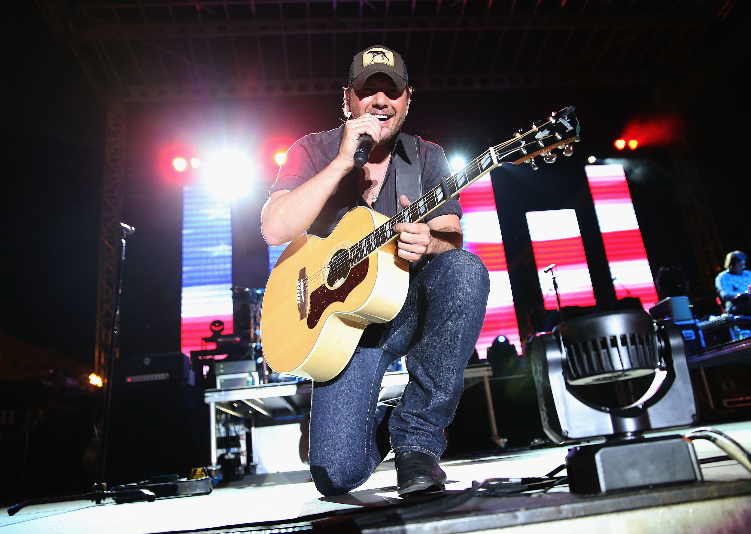 Rodney Atkins, hits #1 with 'Watching You', 2500x1780 HD Desktop