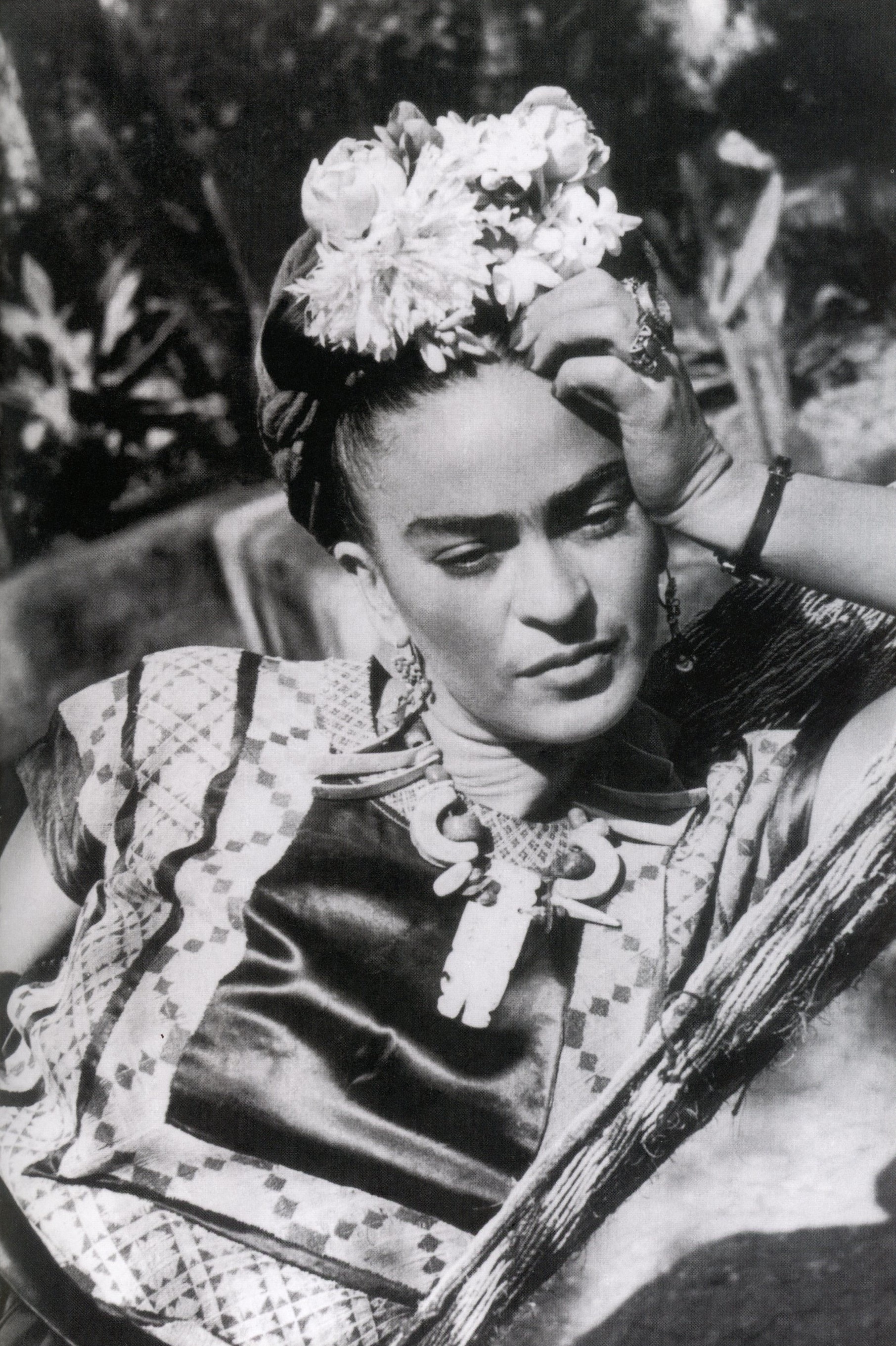 Frida Kahlo's uniqueness, Embracing strangeness, Individuality embraced, Authenticity celebrated, 1820x2730 HD Phone
