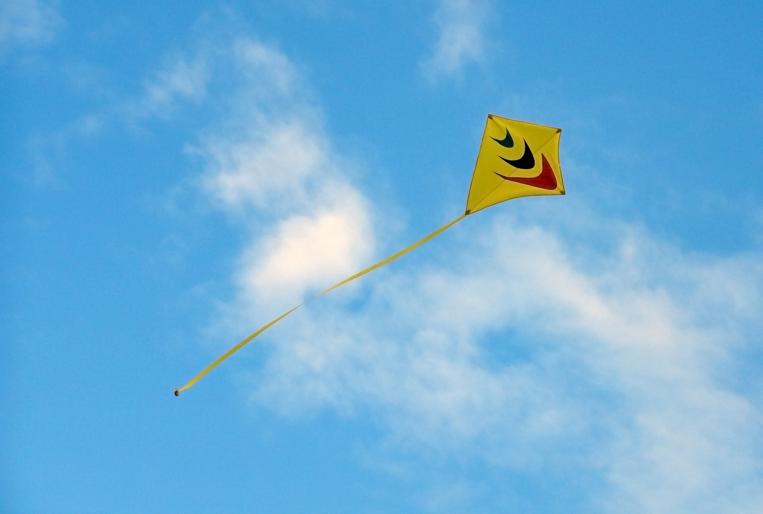 Kite Sports: Construction of the kite, Steering a kite, Ripstop nylon, Sail material. 2560x1730 HD Wallpaper.
