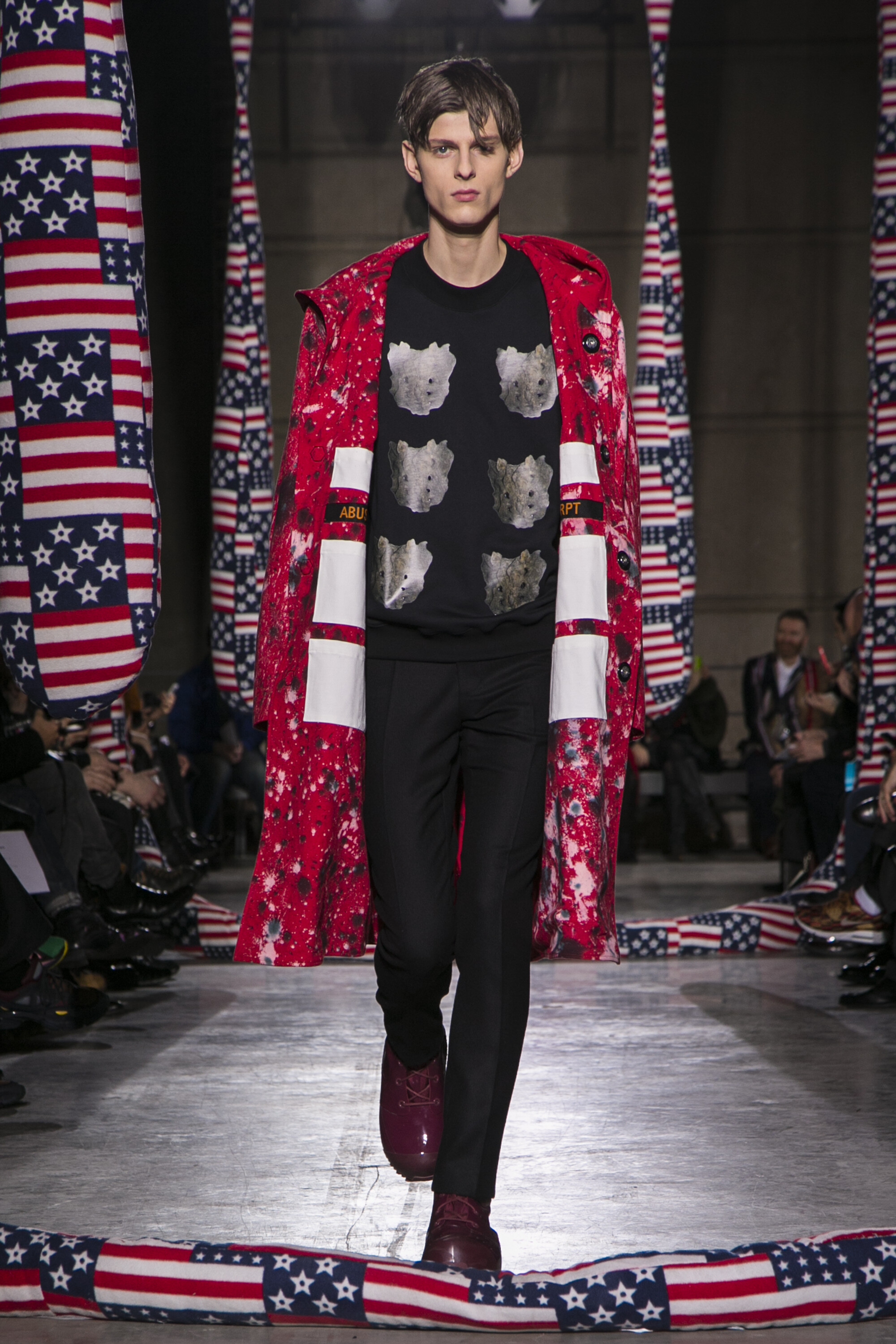 Raf Simons FW14, Iconic collection, Fashion statement, Trendsetting designs, 2000x3000 HD Phone