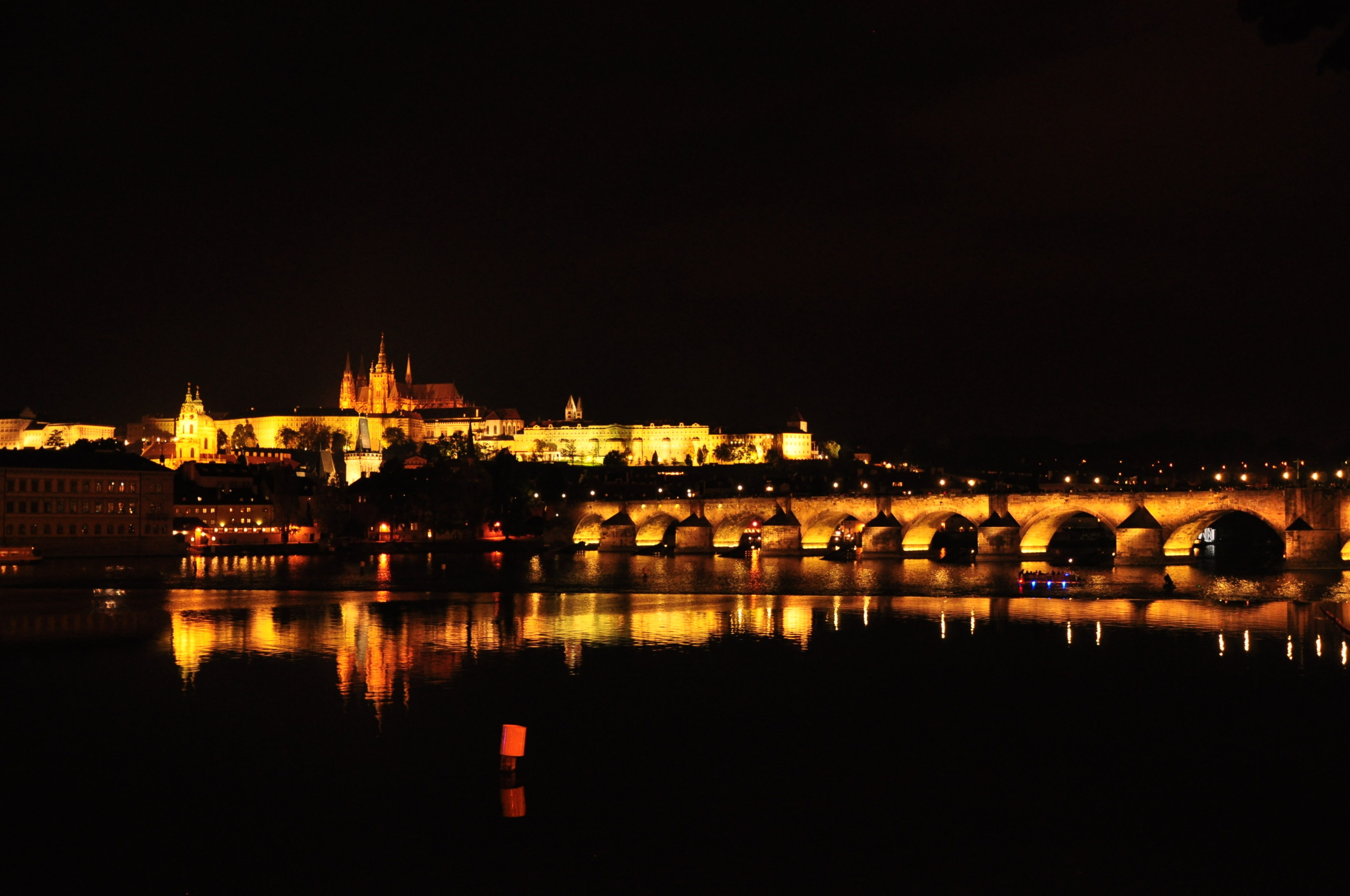 Prague Castle, Charles Bridge, Nighttime beauty, Iconic Prague, 2560x1700 HD Desktop