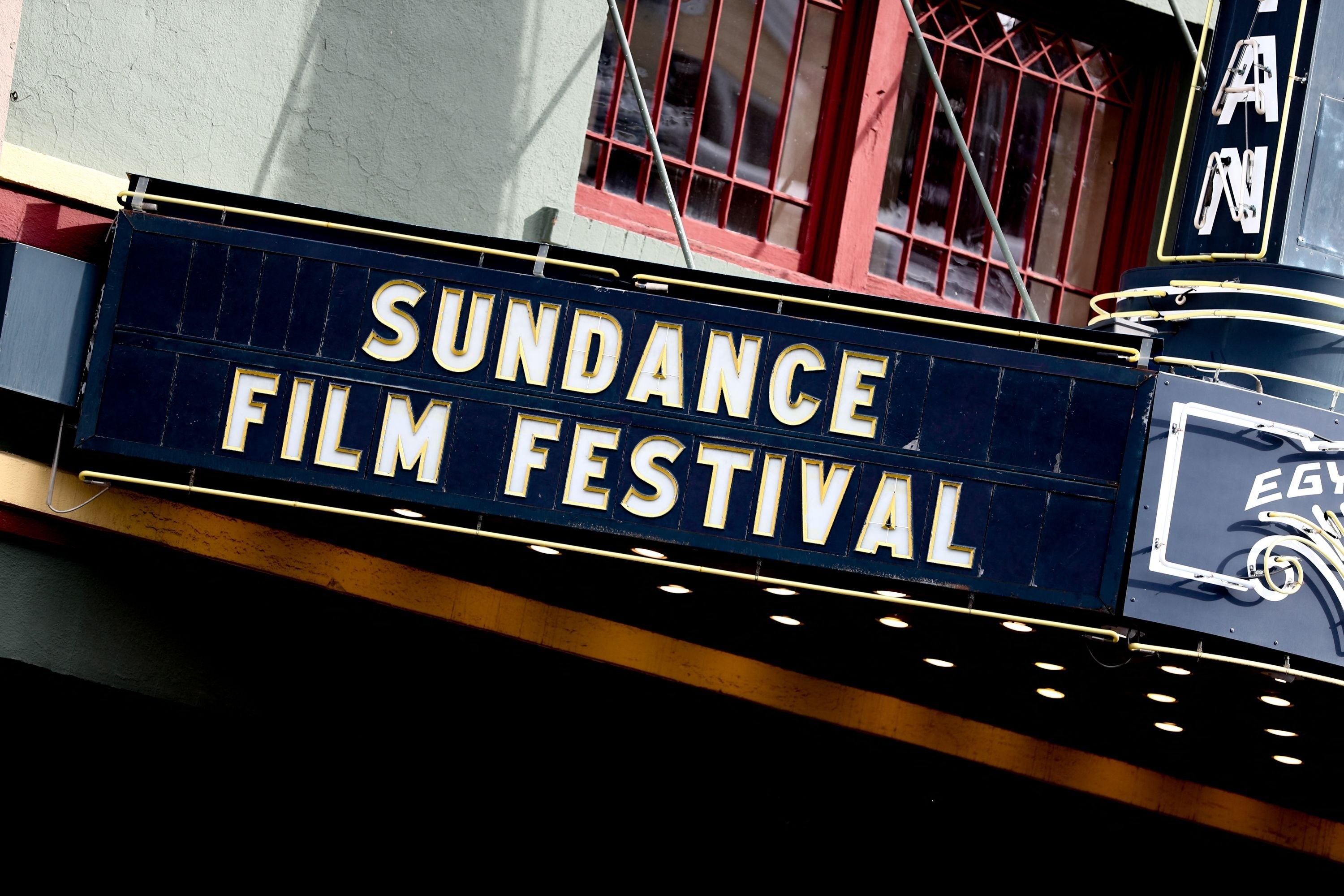 Sundance Film Festival, Moves online, Omicron concerns, Daily Sabah, 3000x2000 HD Desktop