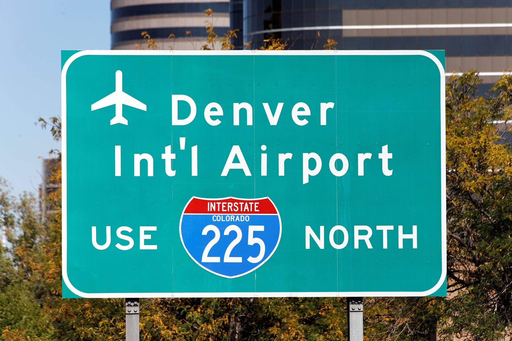 Denver International Airport, Ultimate travel guide, Points of interest, The Points Guy, 2120x1420 HD Desktop