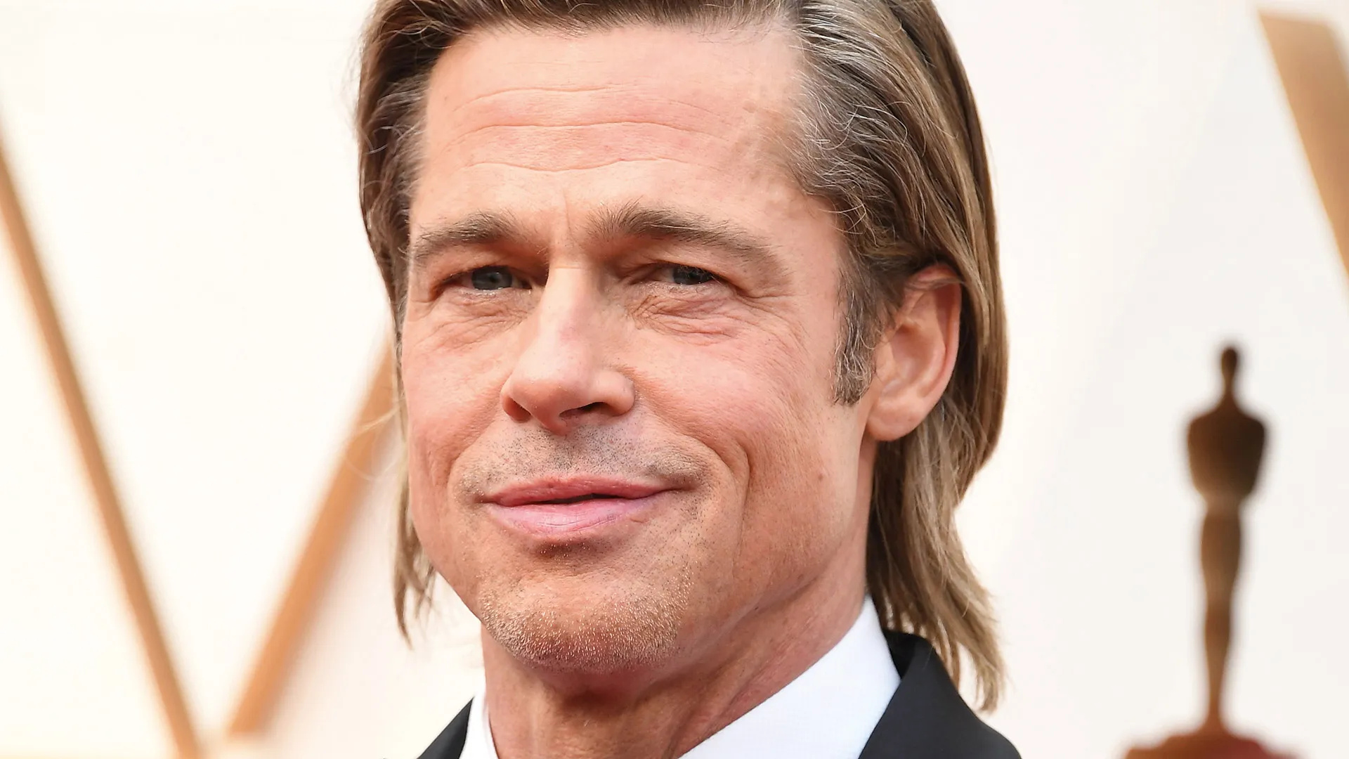 Brad Pitt: One of Hollywood's most celebrated and loved actors. 1920x1080 Full HD Background.