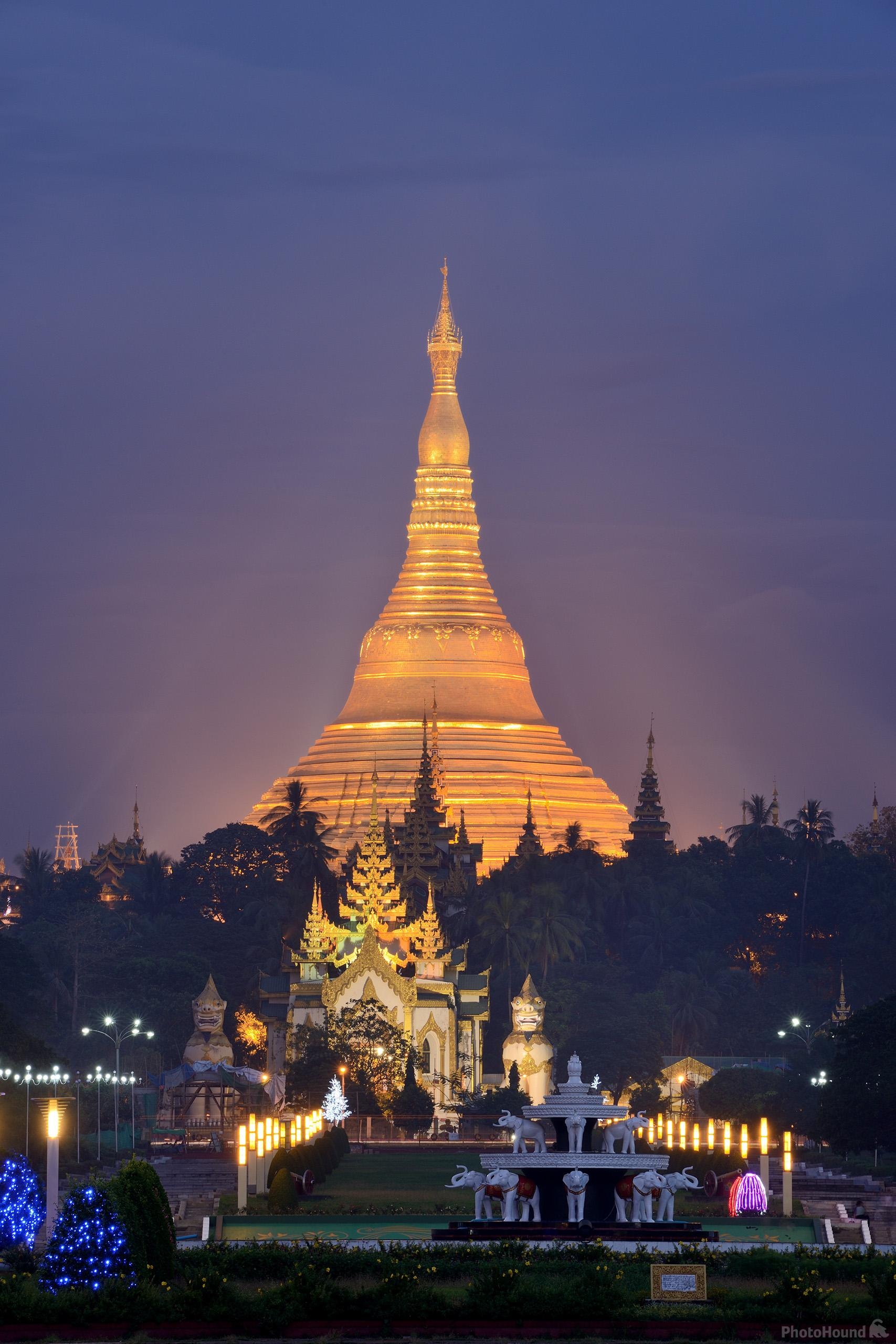 Shwedagon Pagoda, Pyay Road, Yangon, Myanmar, 1710x2560 HD Phone