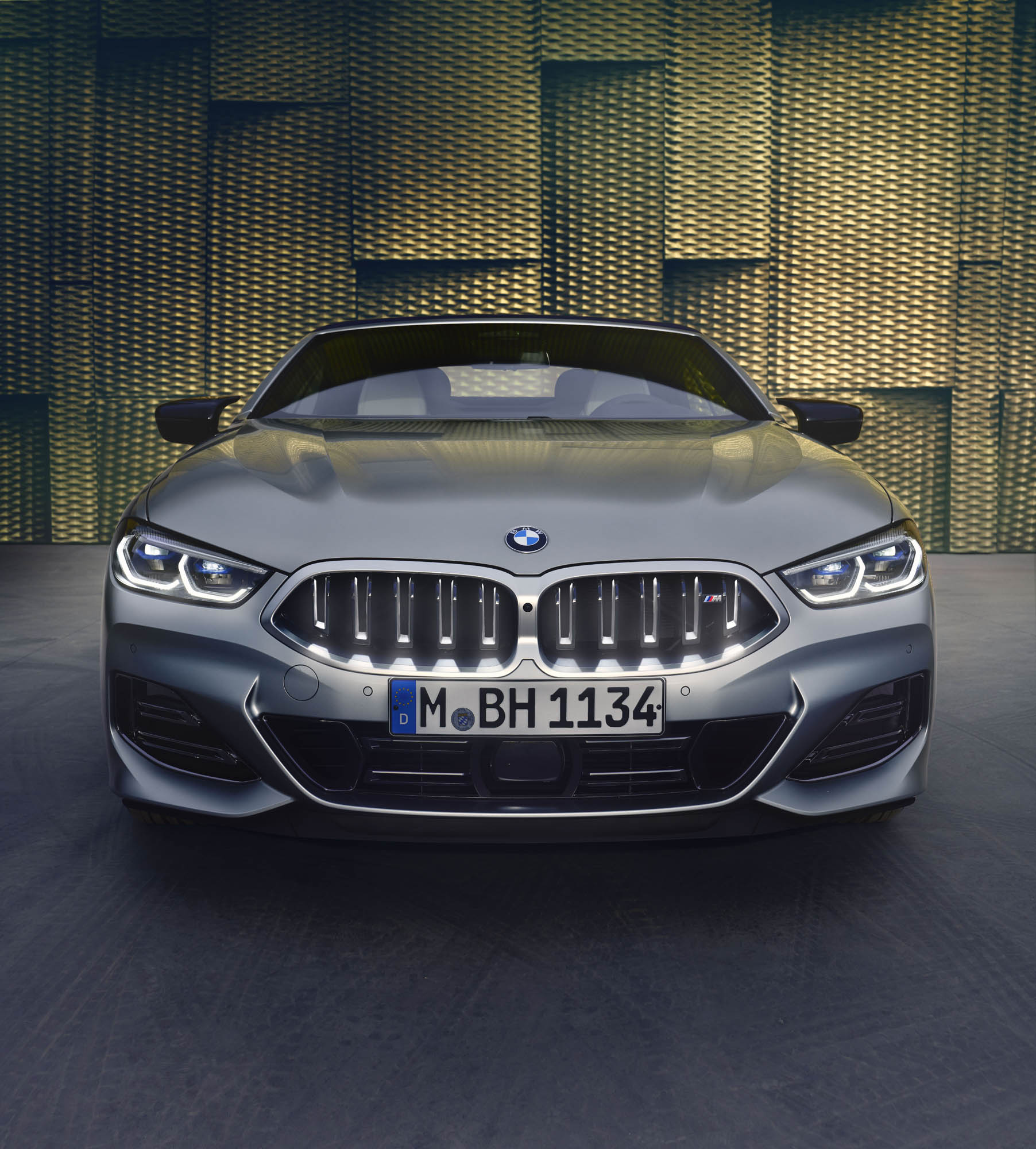 BMW 8 Series Convertible, HD picture, Stunning appearance, Open-top luxury, 1810x2000 HD Phone
