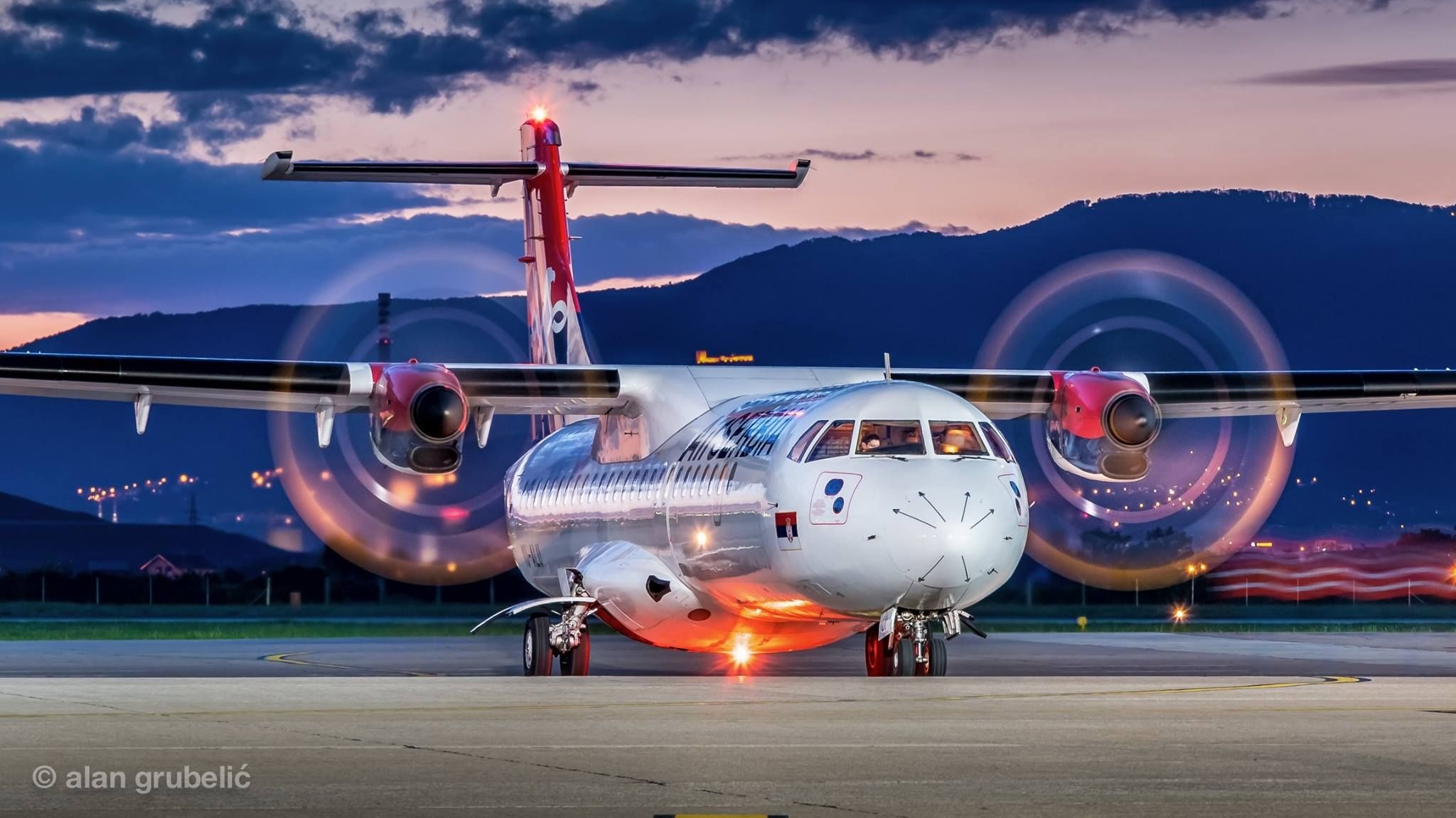 ATR 72, Over Air Serbia, Vliegtuig Luchthavens Militair, 2050x1160 HD Desktop