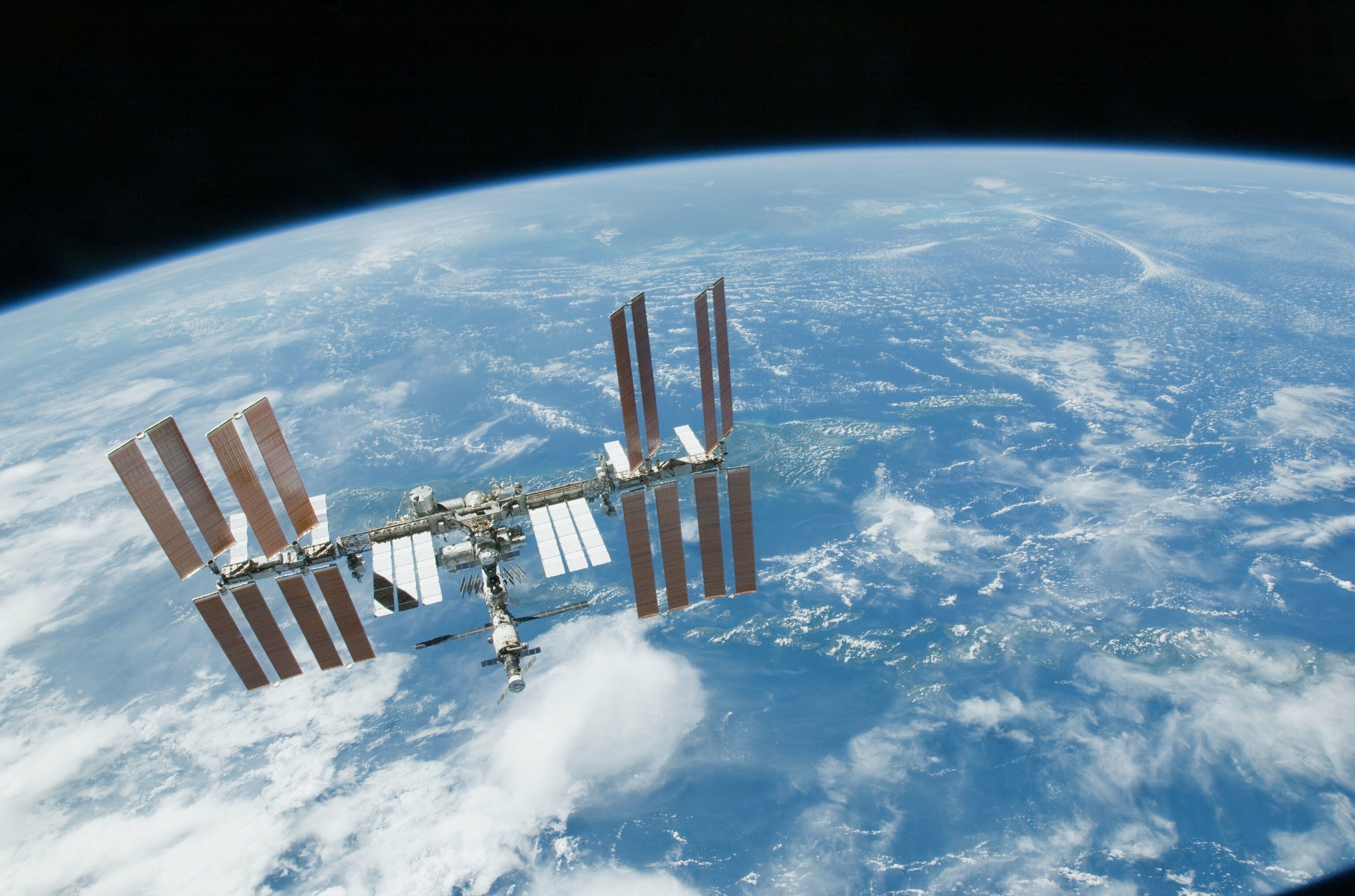 ISS: The largest artificial object in the solar system, Earth. 3070x2030 HD Wallpaper.