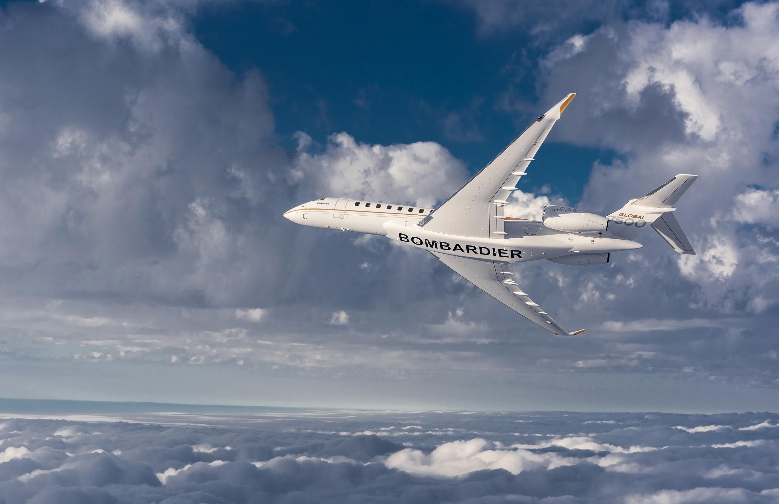 Bombardier Aerospace, Line maintenance station, Quality service, Aviation excellence, 2560x1660 HD Desktop