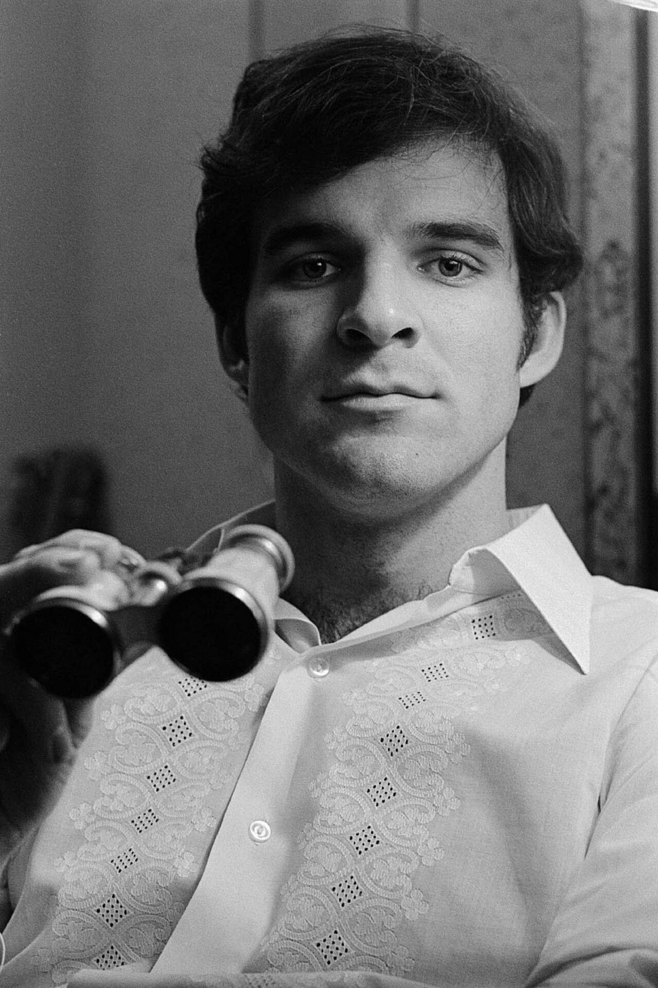 Steve Martin movies, Young Steve Martin, Famous faces, 1280x1920 HD Phone