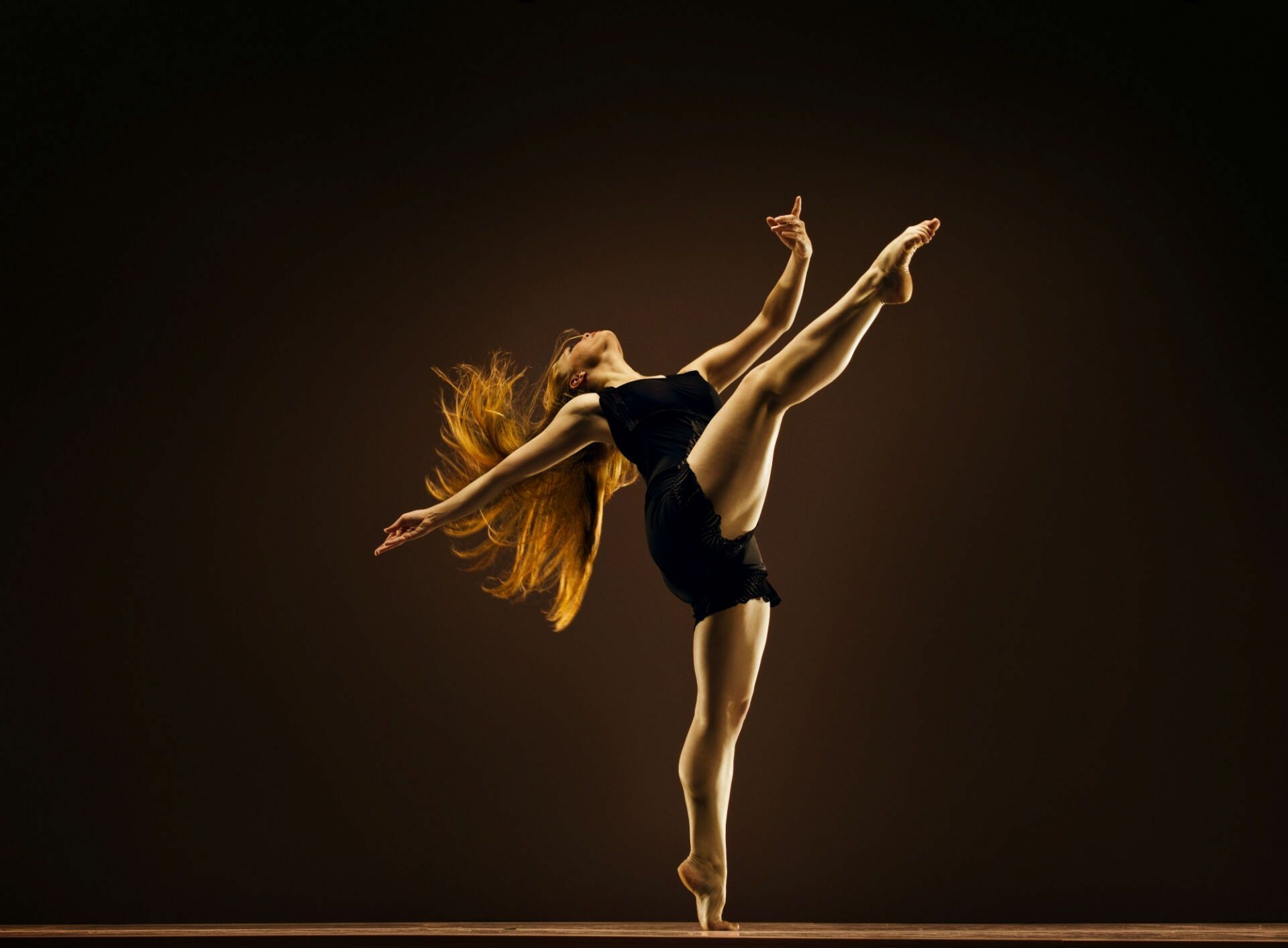Dancer's elegance, Dance studio, Graceful movements, Artistic performance, 1920x1420 HD Desktop