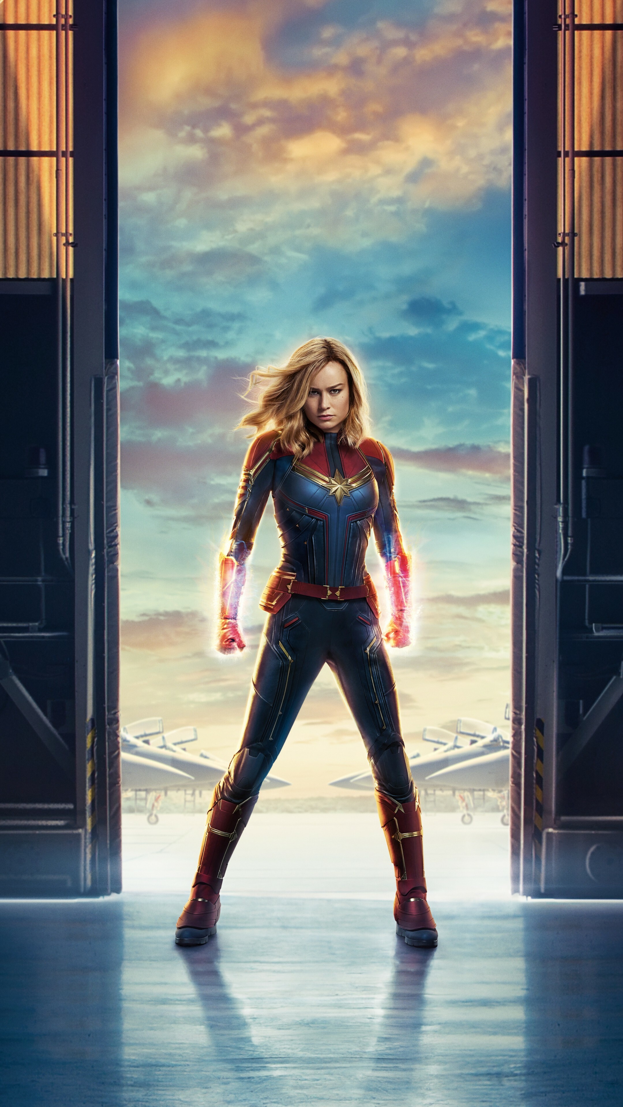 Marvel: Brie Larson as Carol Danvers / Vers / Captain Marvel. 2160x3840 4K Background.