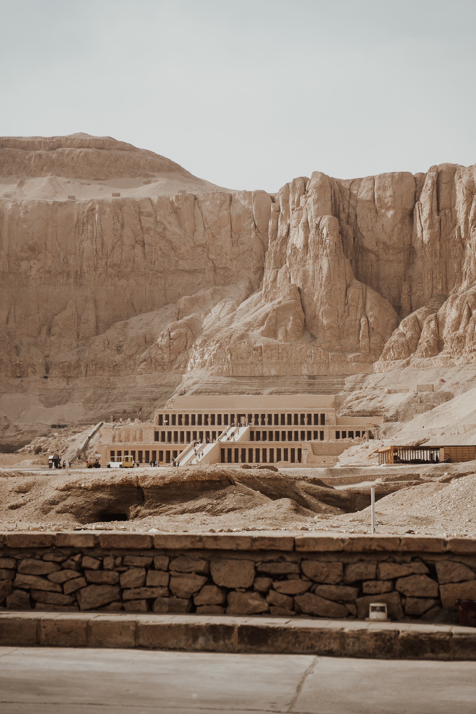 Egypt alt archologie, Evocative photography, Luxor travels, Archaeological wonders, 2000x3000 HD Phone
